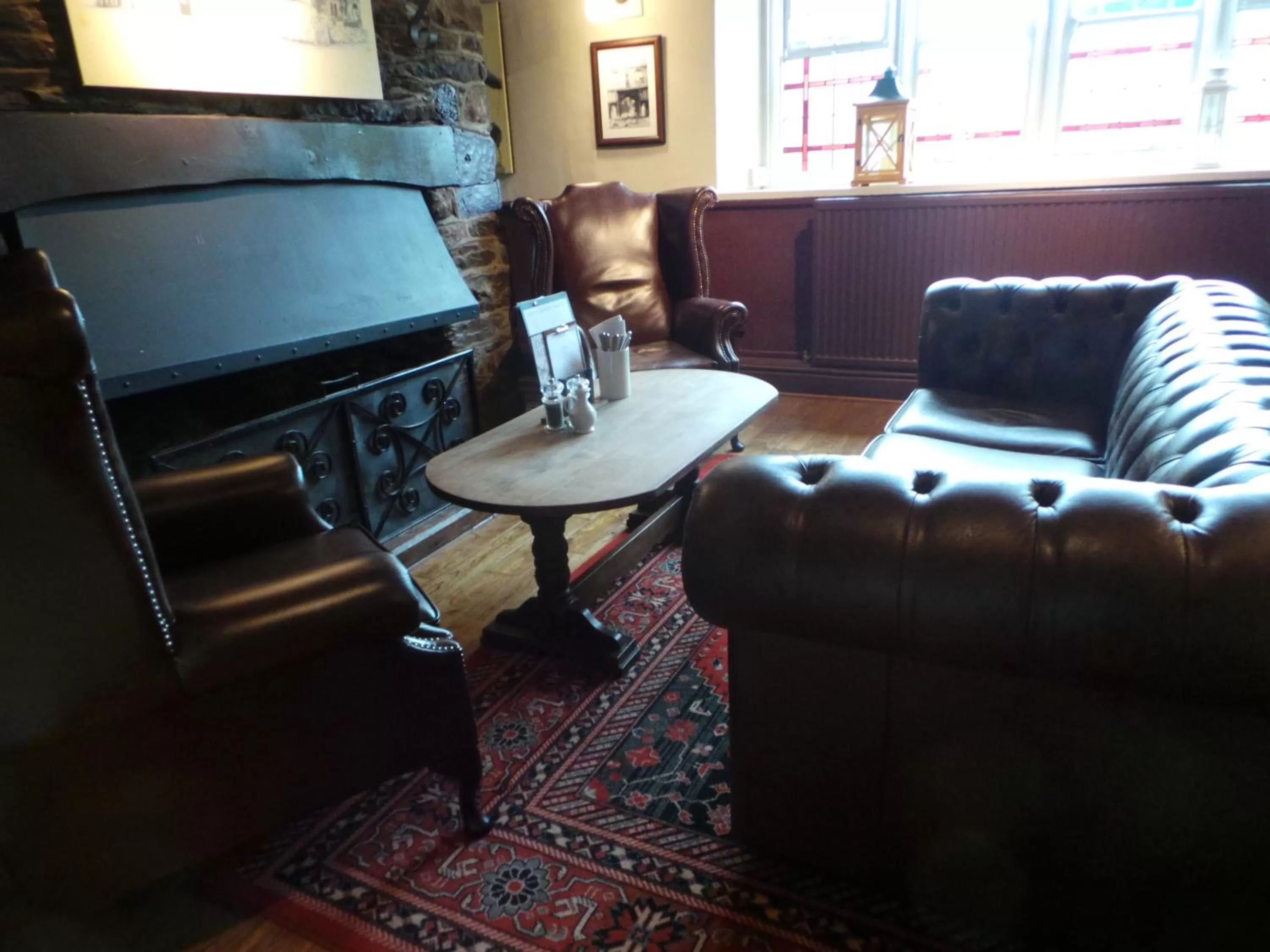 Lounge or bar in Dog House by Chef & Brewer Collection