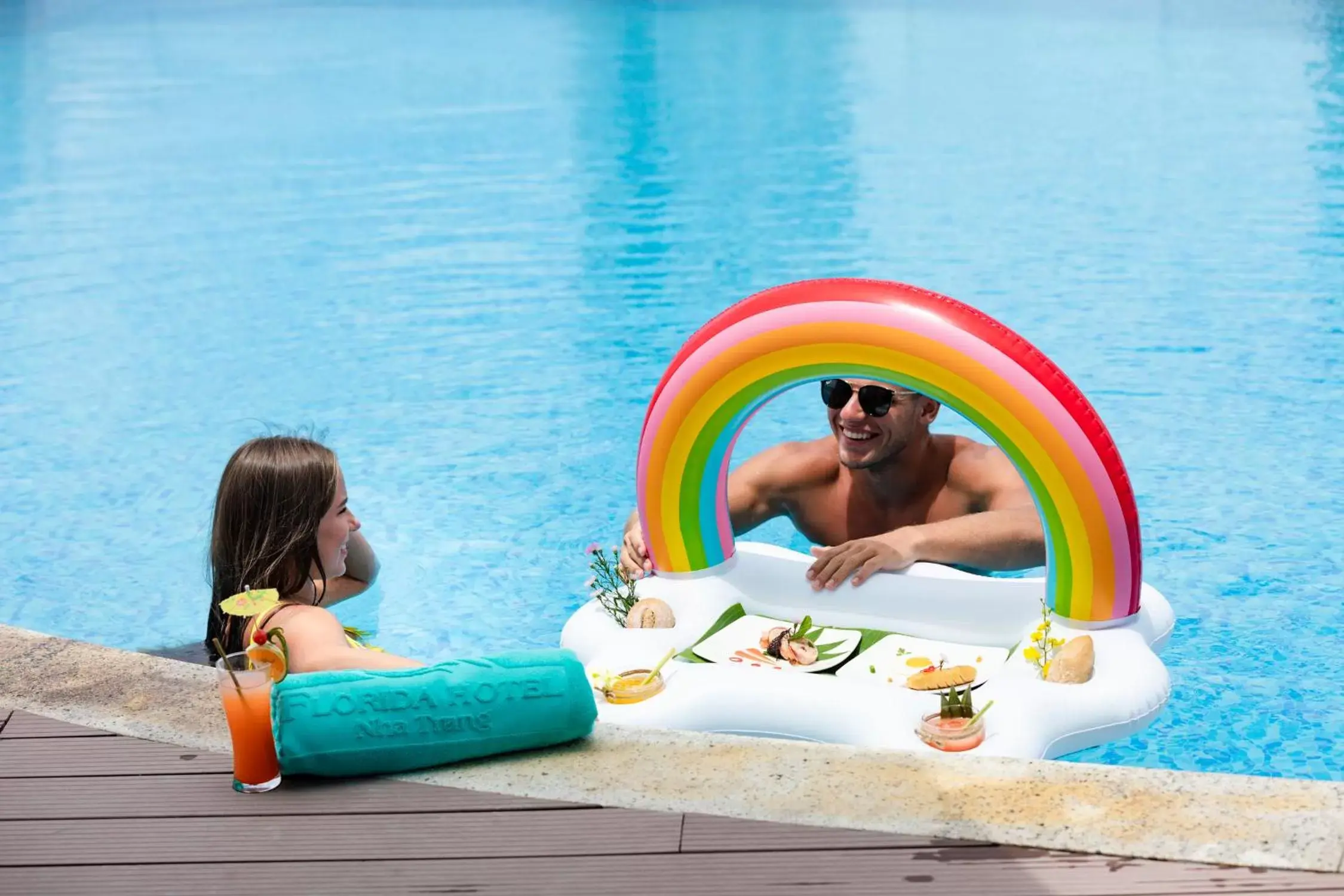 Swimming pool, Family in Florida Nha Trang Hotel