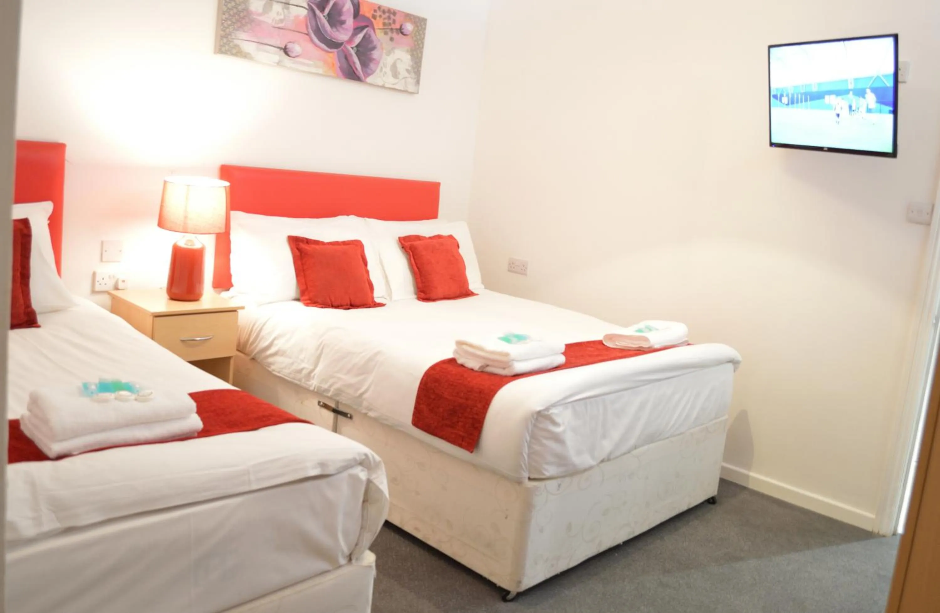 Bedroom, Bed in Hotel Express Newcastle Gateshead