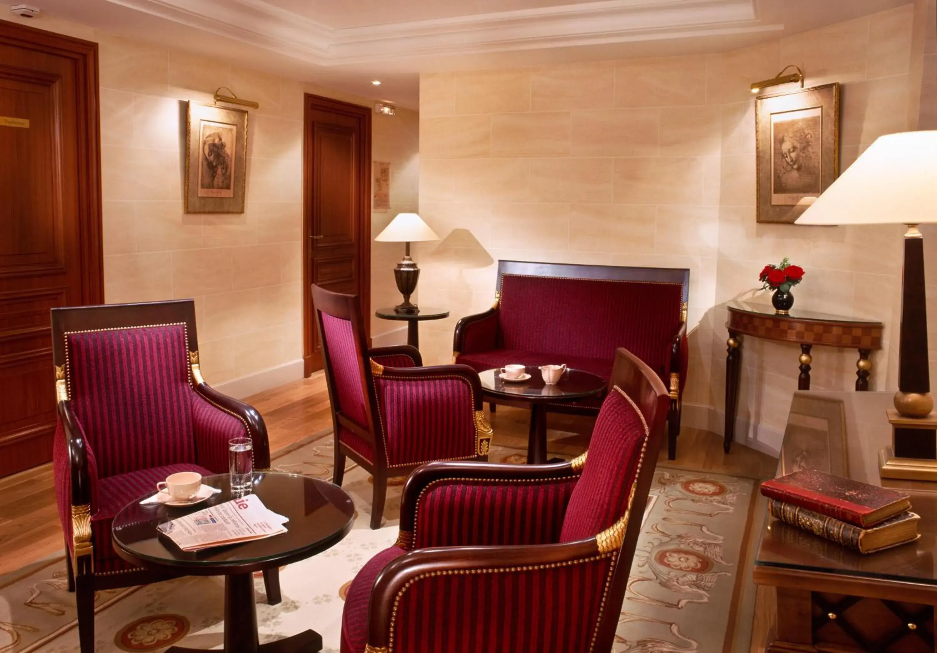 Business facilities, Seating Area in Best Western Premier Trocadero La Tour Hotel