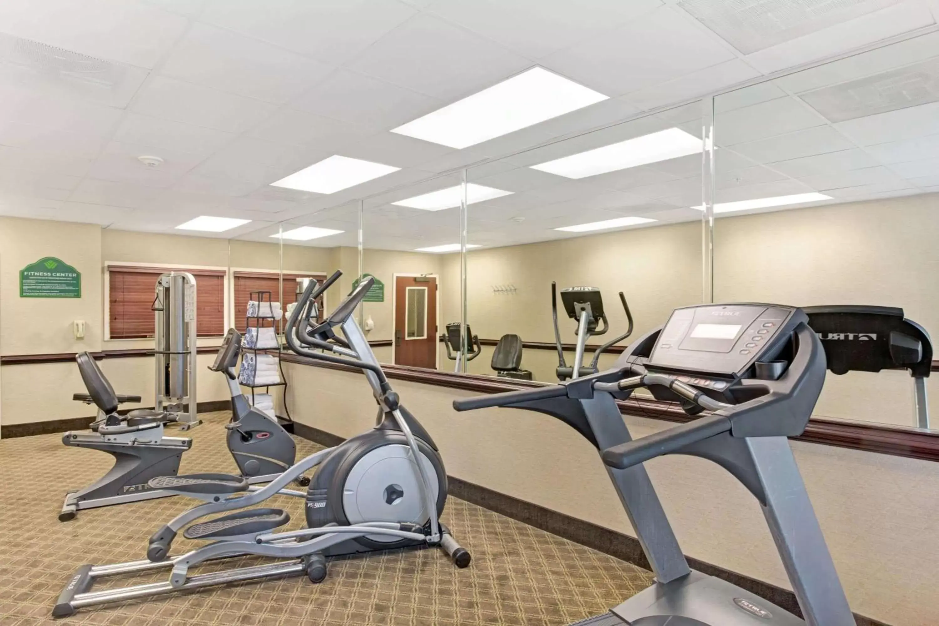 Fitness centre/facilities, Fitness Center/Facilities in Wingate by Wyndham Charleston Southern University
