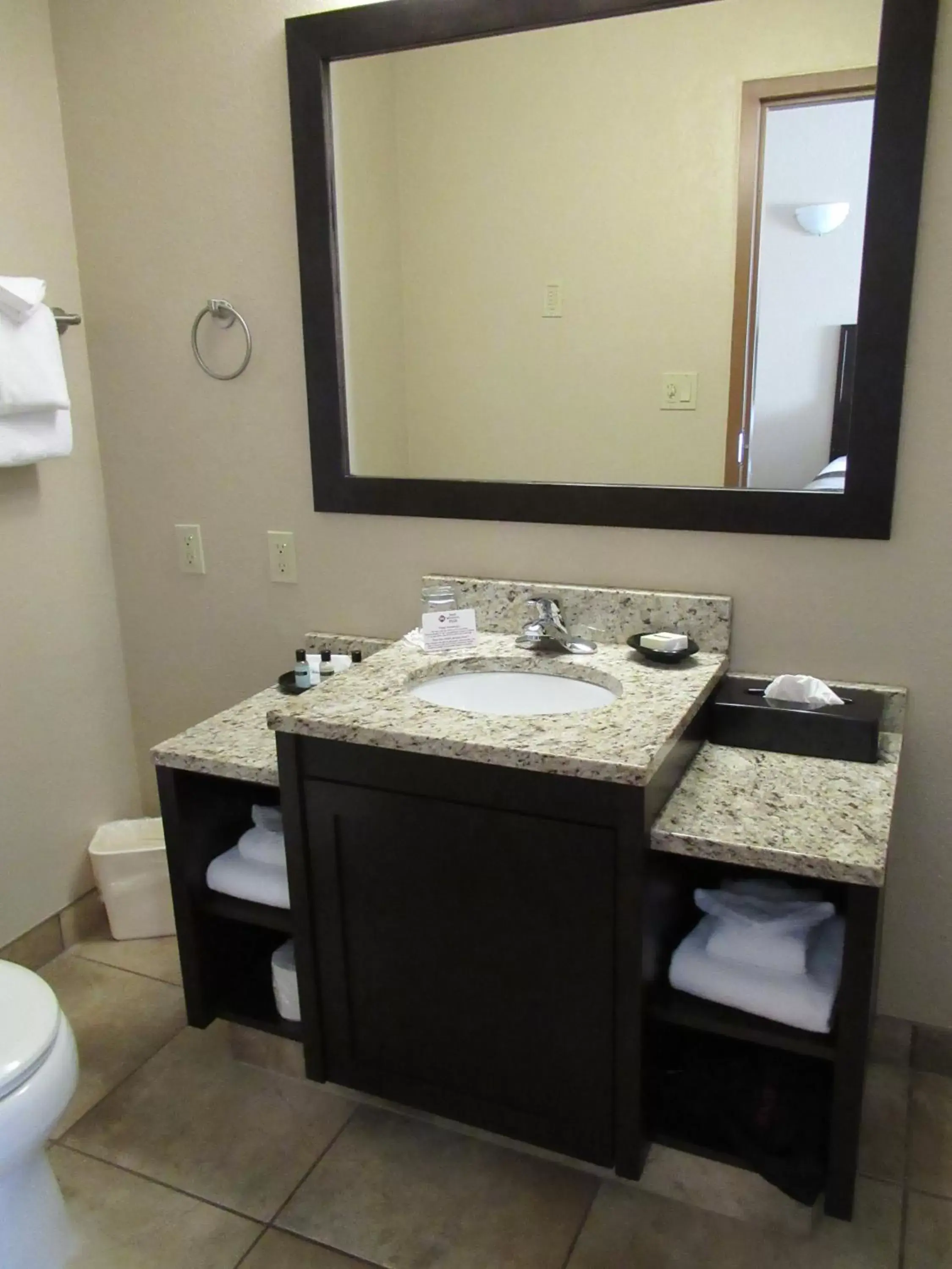 Bathroom in Best Western Plus Kamloops Hotel