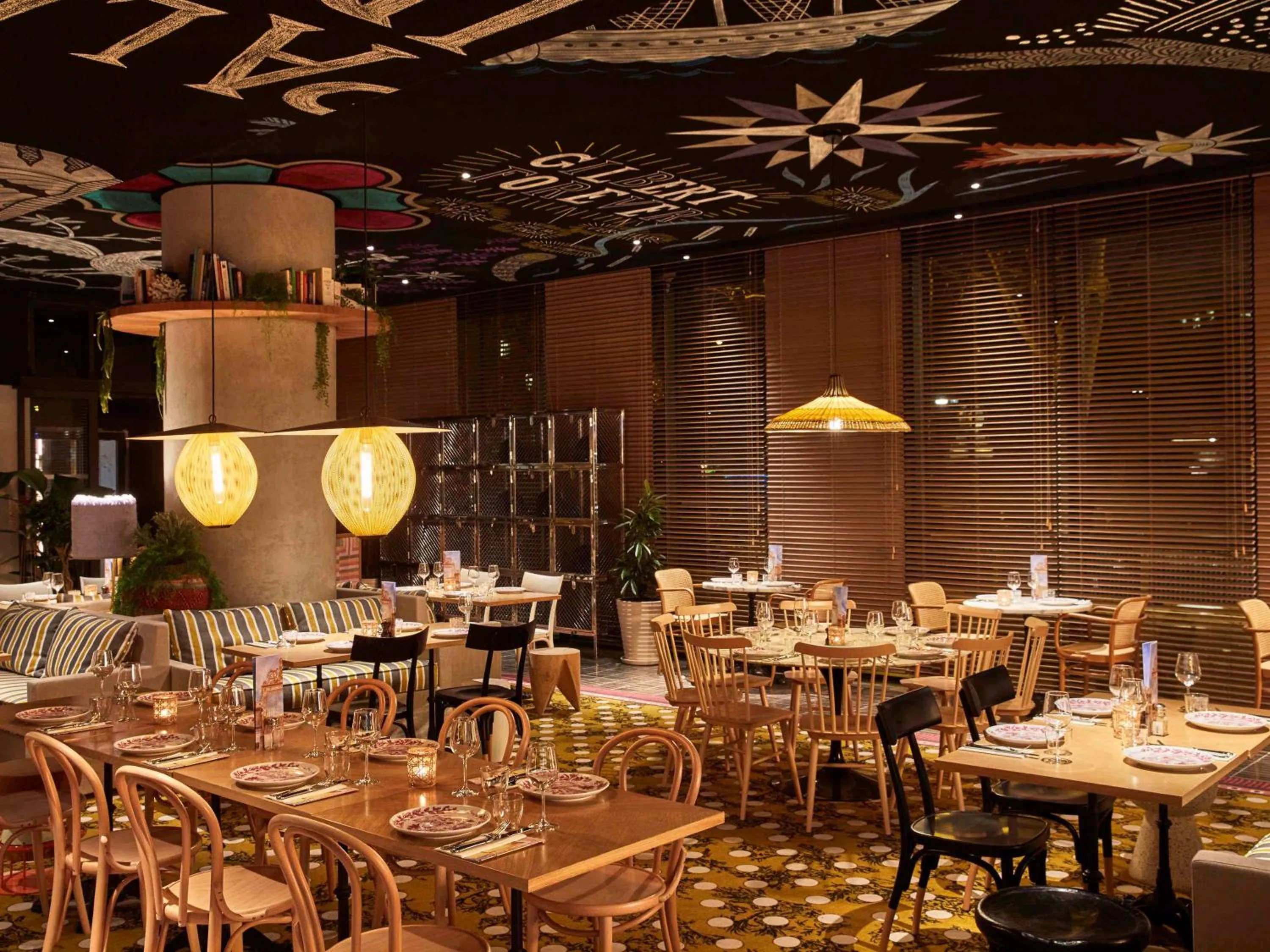 Restaurant/places to eat in Mama Shelter Paris West