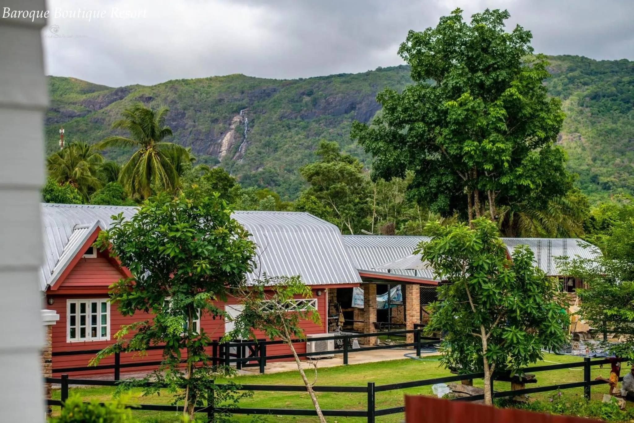 Mountain view in Baroque Boutique Resort