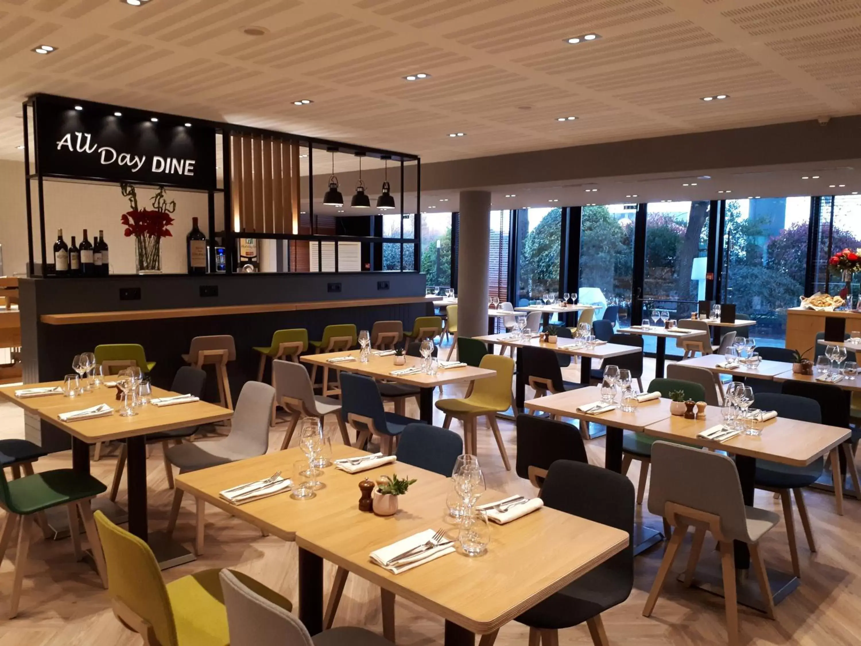 Restaurant/Places to Eat in Holiday Inn Bordeaux Sud - Pessac, an IHG Hotel