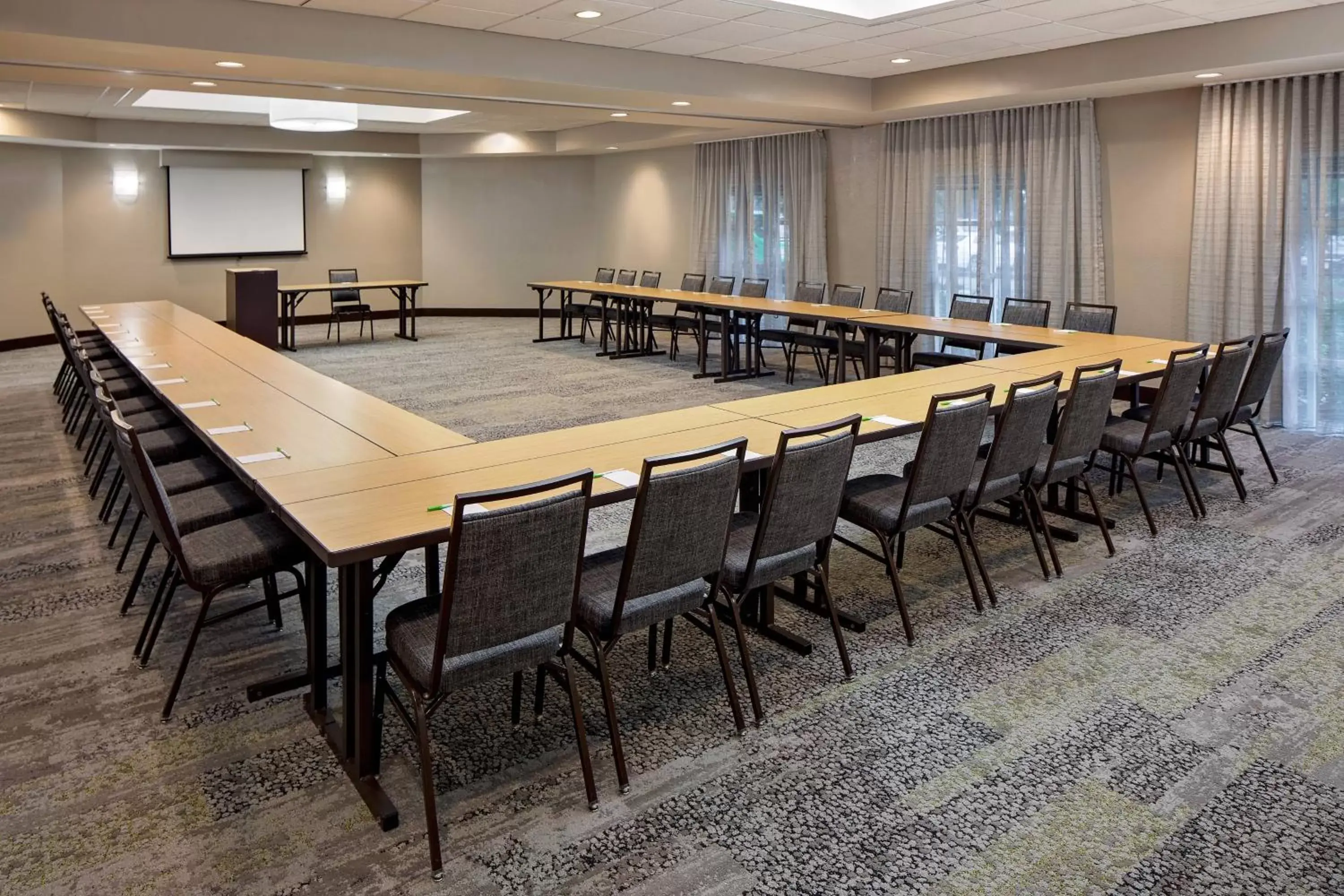 Meeting/conference room in Courtyard by Marriott Fort Lauderdale North/Cypress Creek