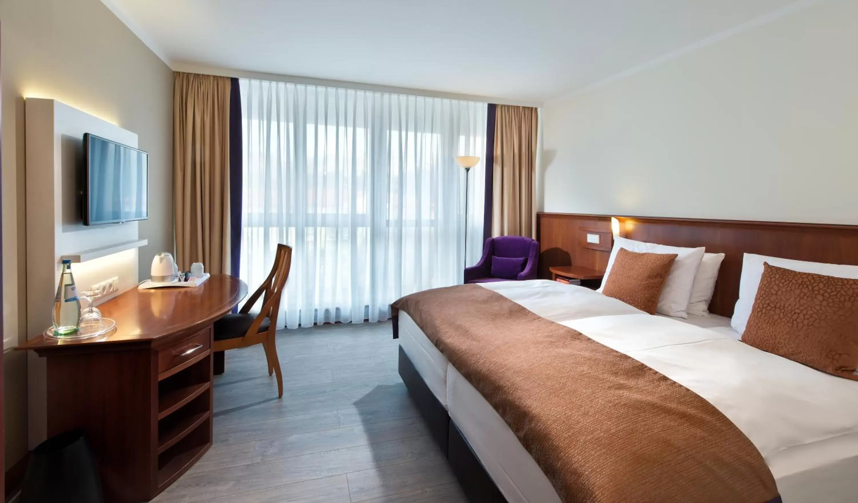 Bed in Radisson Blu Park Hotel & Conference Centre