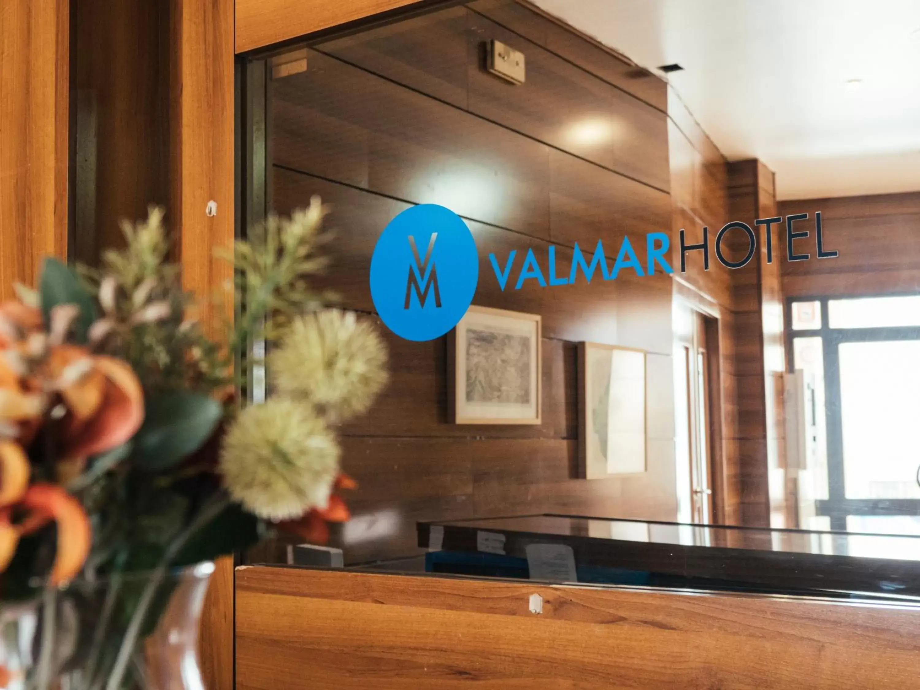 Lobby or reception in HOTEL VALMAR