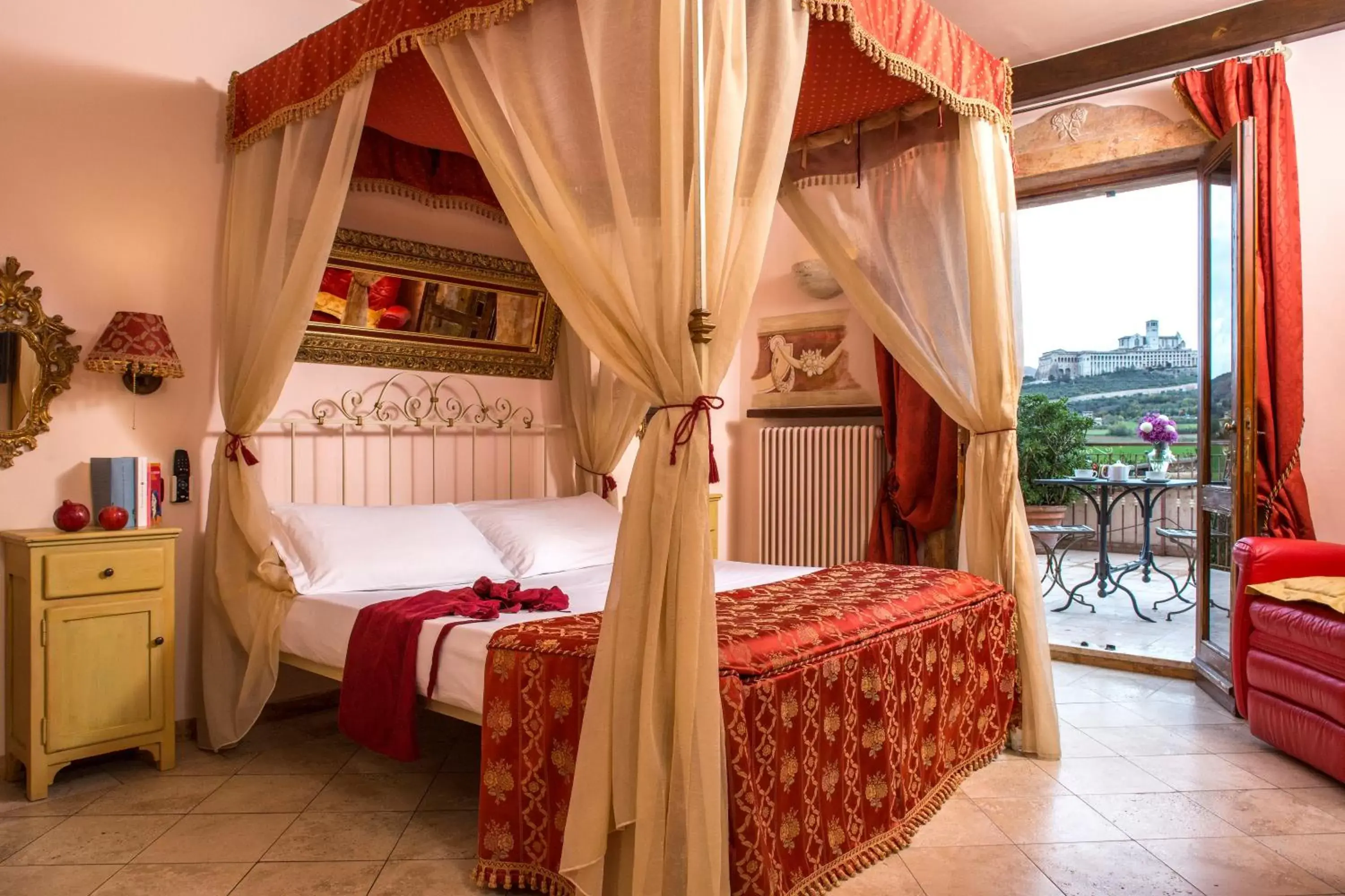 Bed in UNICA Assisi agri-charming house