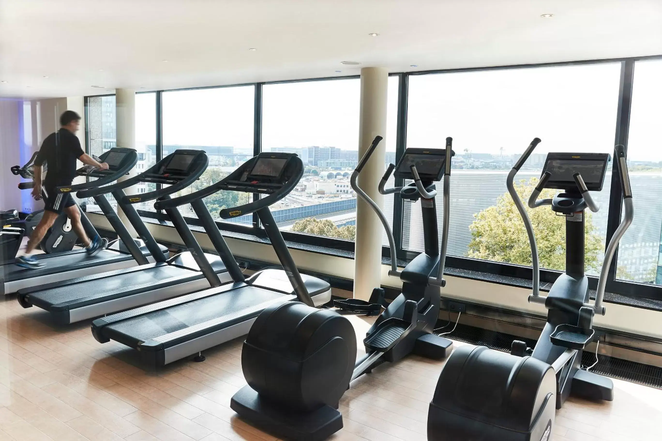 Spa and wellness centre/facilities, Fitness Center/Facilities in Steigenberger Airport Hotel Frankfurt