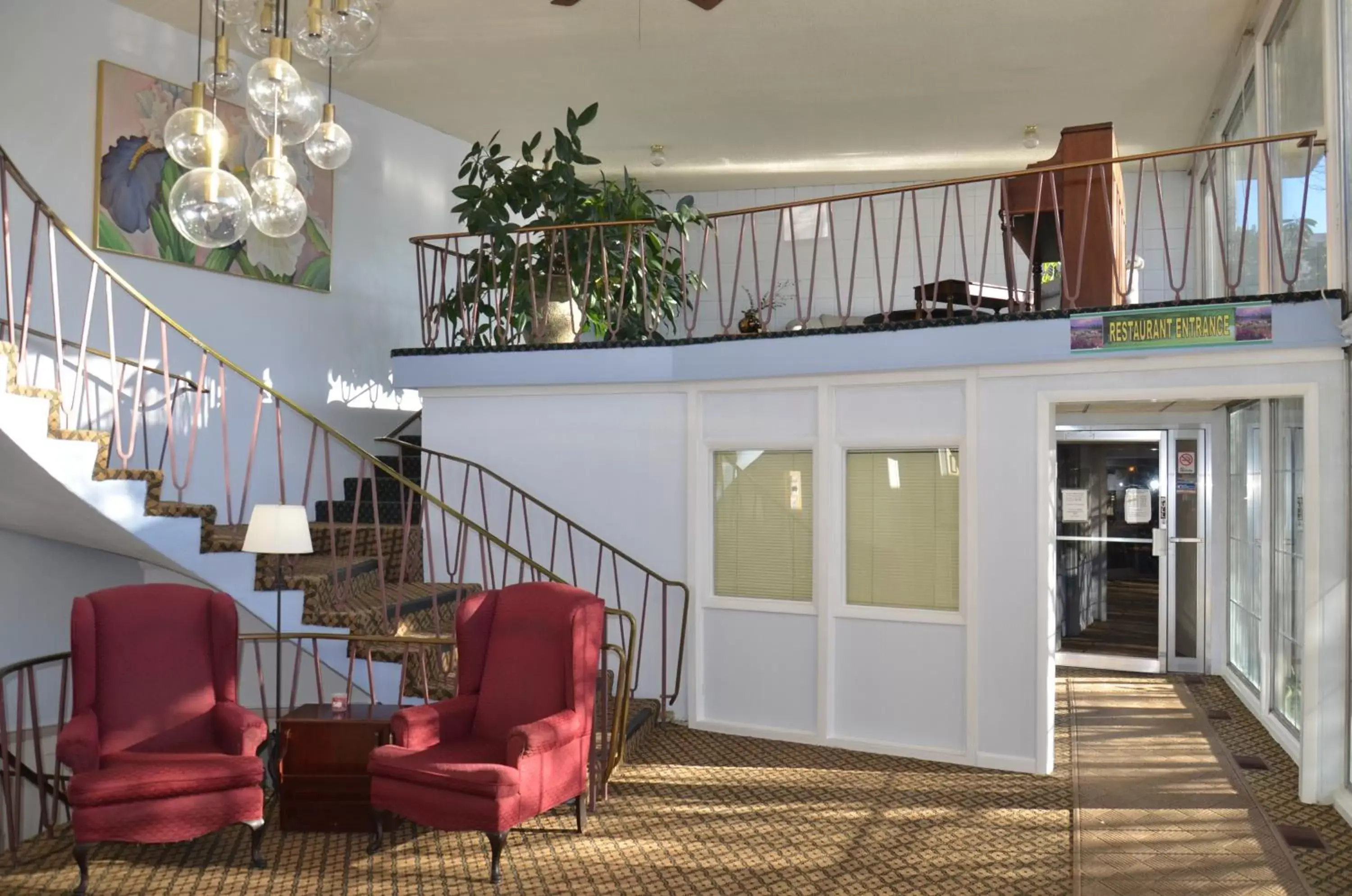 Lobby or reception, Lobby/Reception in Red Carpet Inn and Suites Ebensburg