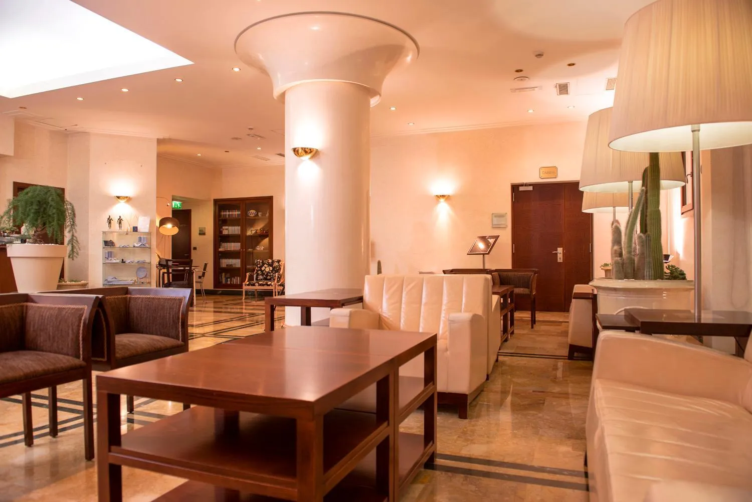 Lobby or reception in Hotel Cala Del Porto