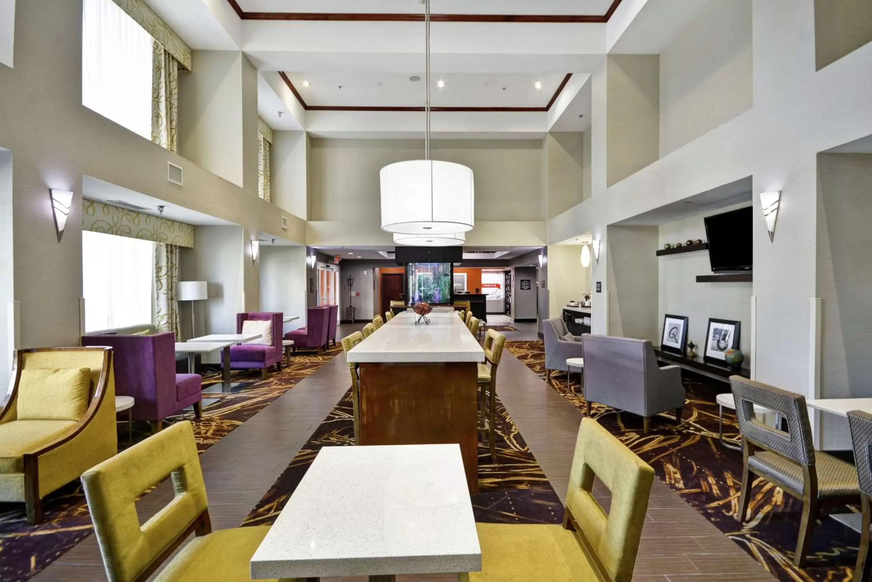Dining area, Restaurant/Places to Eat in Hampton Inn & Suites Corpus Christi I-37 - Navigation Boulevard