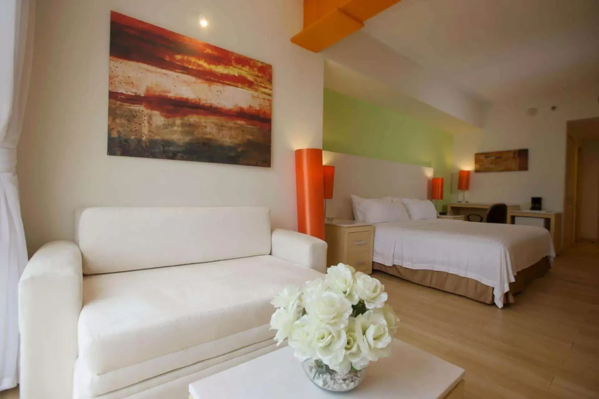 Photo of the whole room, Bed in Bel Air Business Salamanca, Trademark by Wyndham