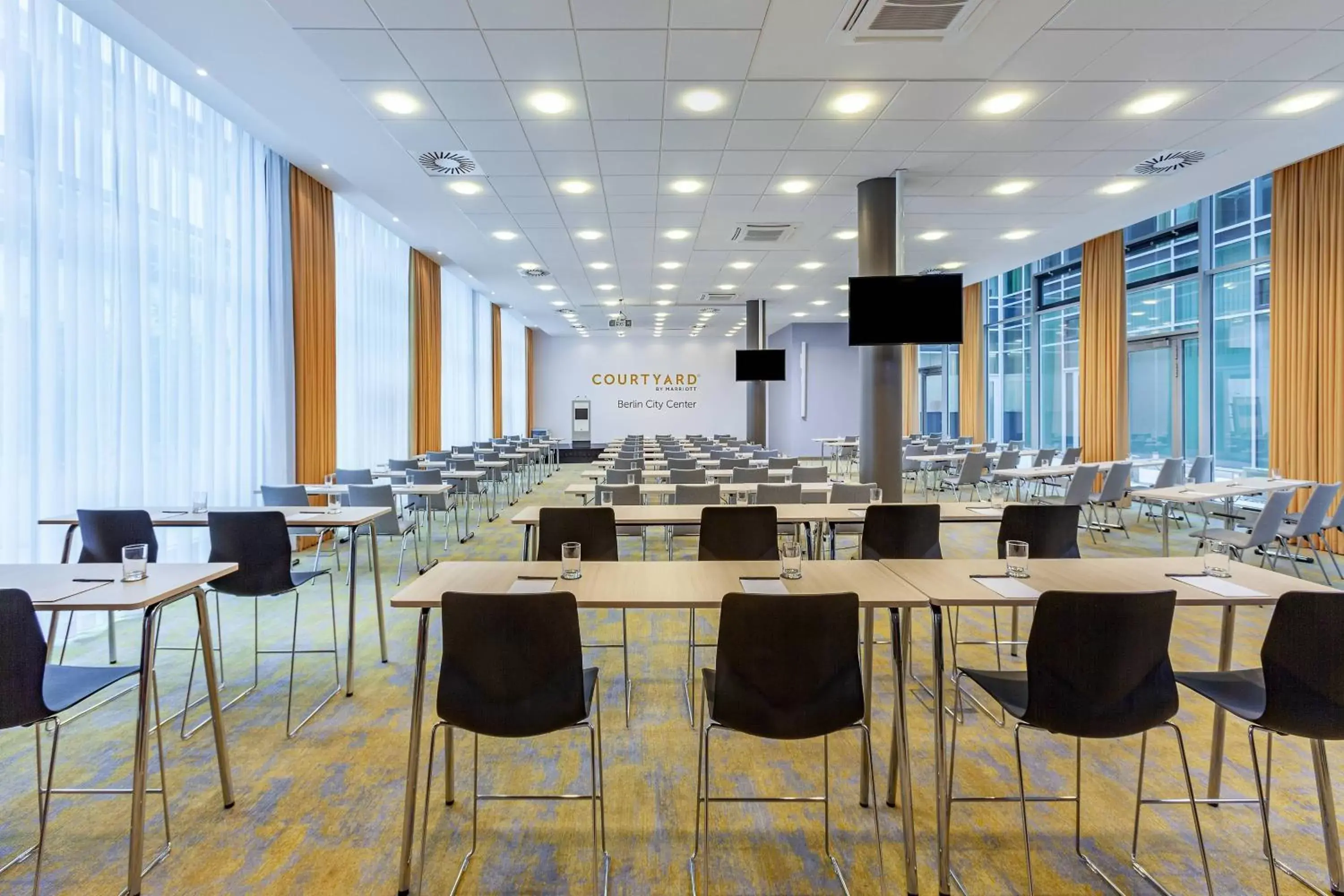 Meeting/conference room in Courtyard by Marriott Berlin City Center