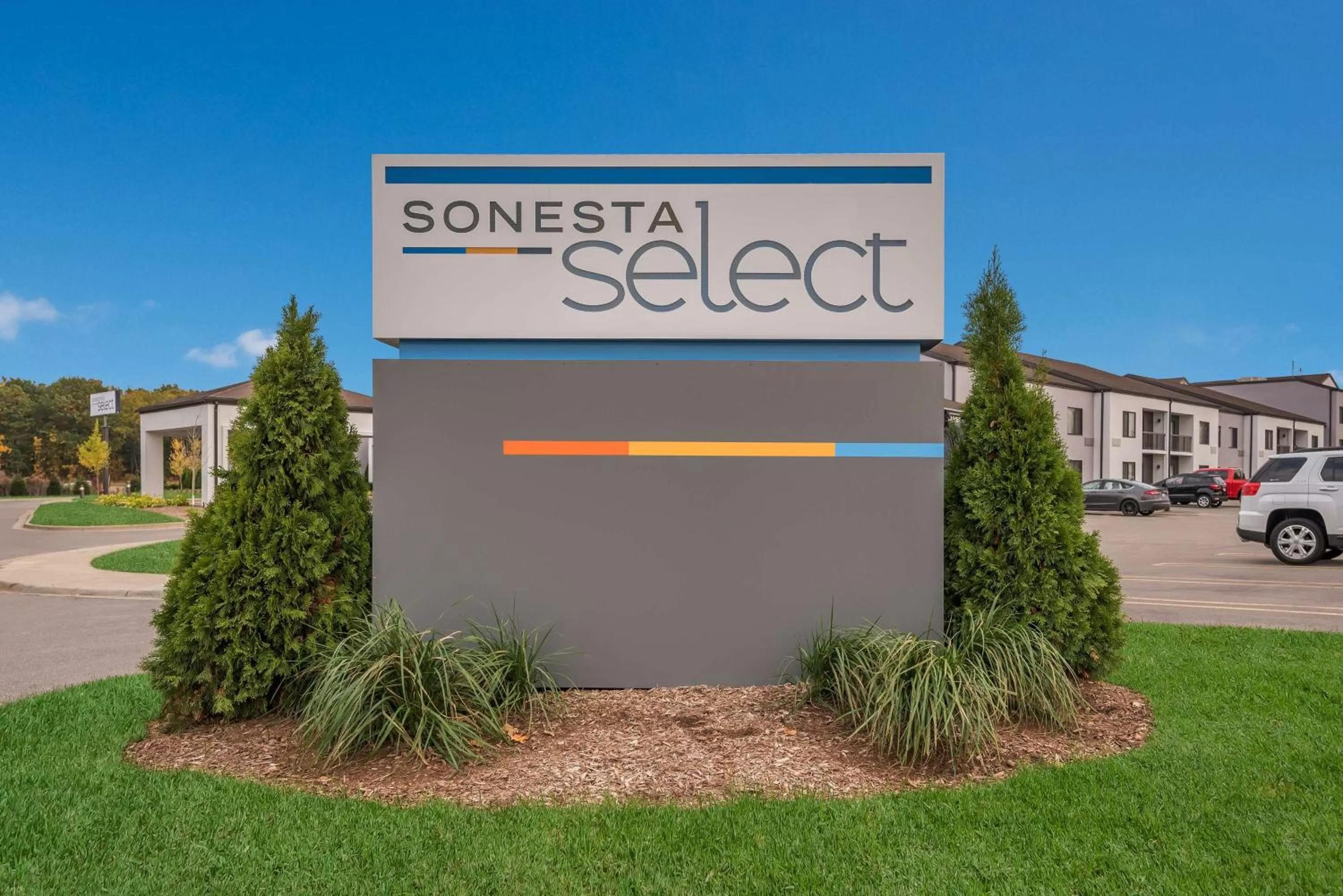 Property building in Sonesta Select Detroit Auburn Hills