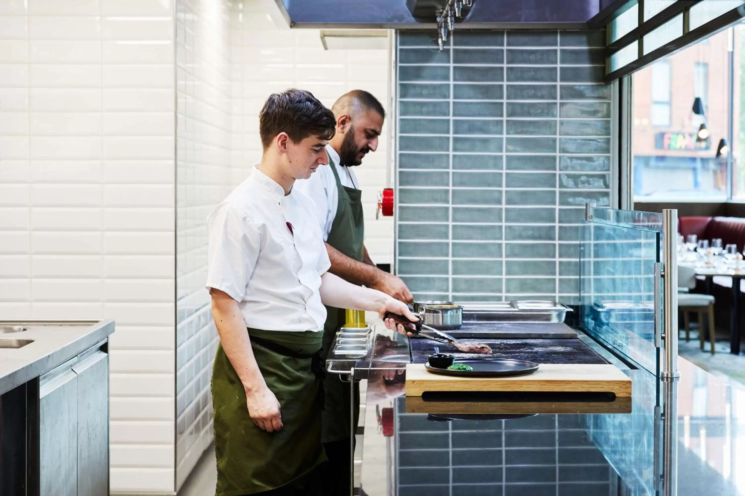 Restaurant/places to eat in Hyatt Regency Manchester