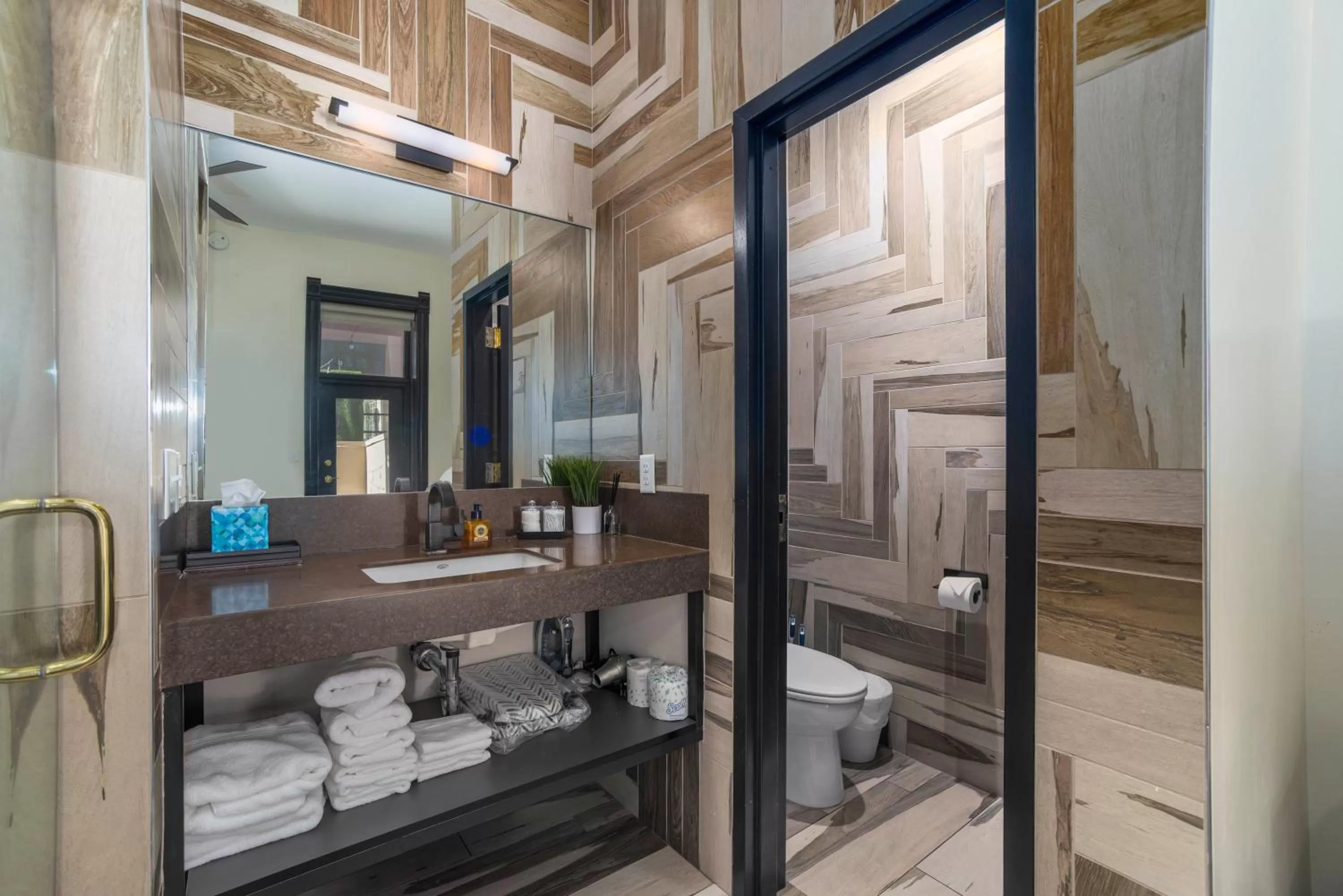 Bathroom in Good Hotels Downtown Denver