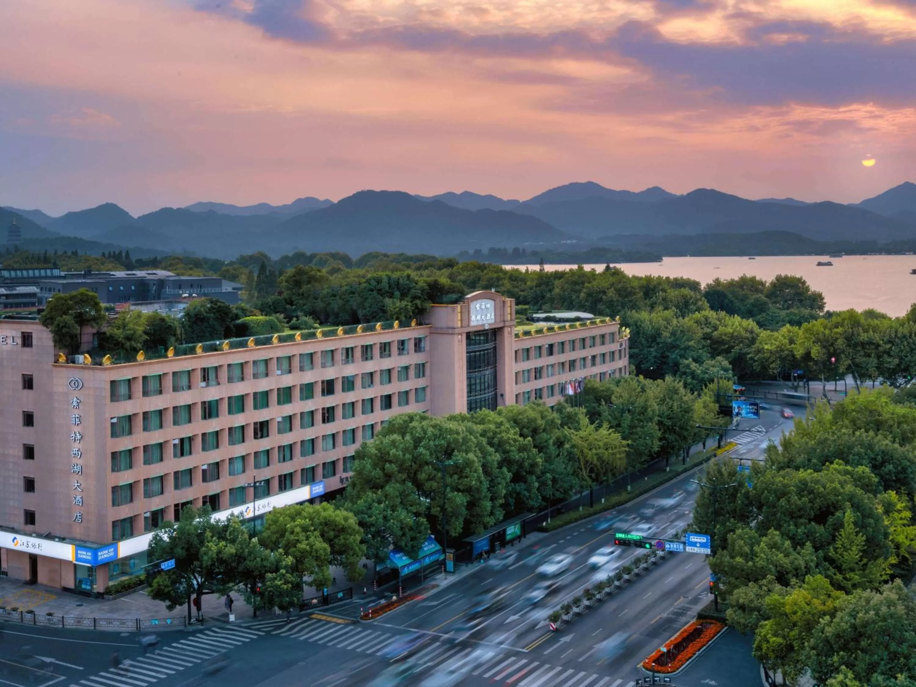 Property building in Sofitel Hangzhou Westlake - Few steps to West Lake, with panoramic lake view terrace