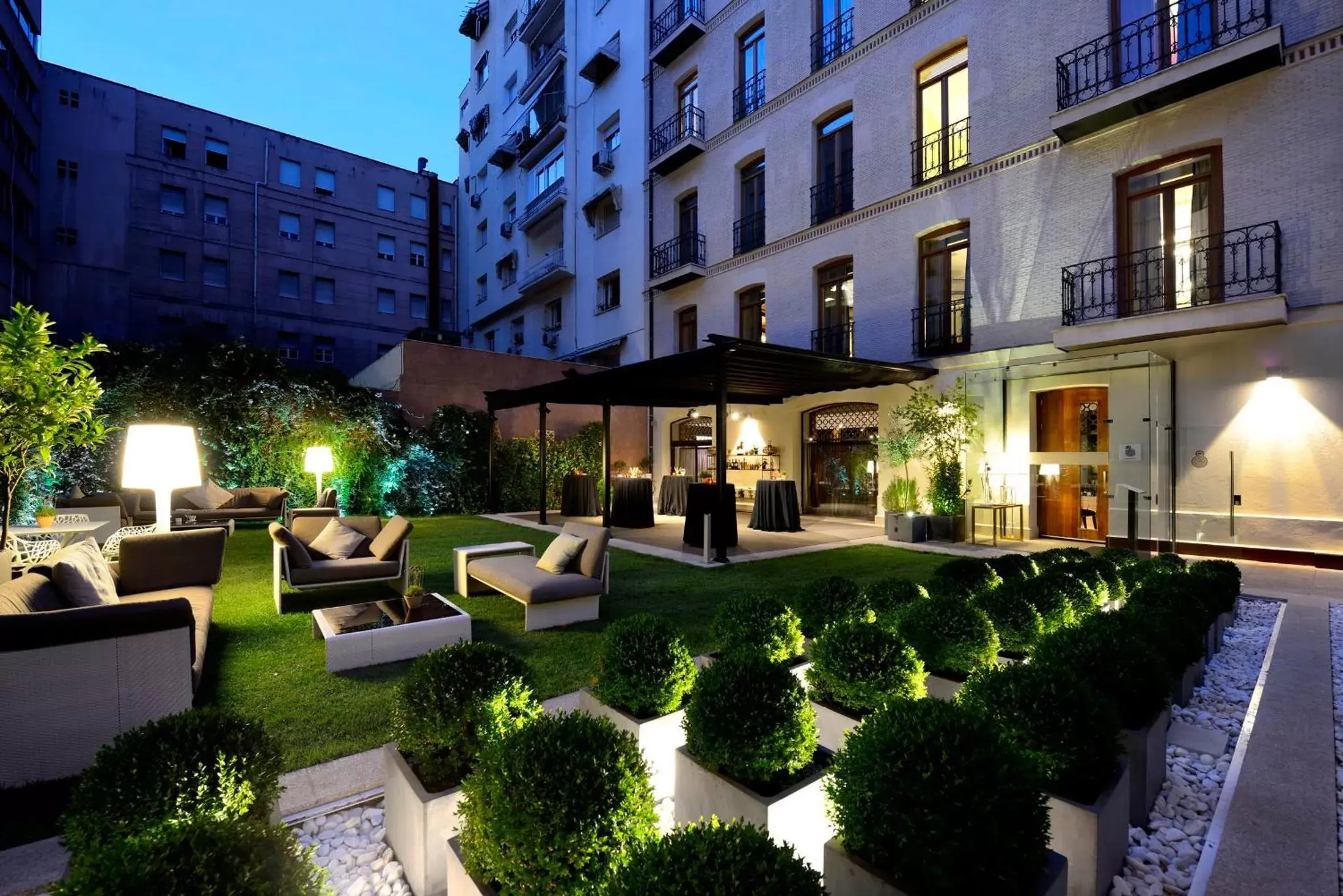 Garden in Hotel Único Madrid, Small Luxury Hotels