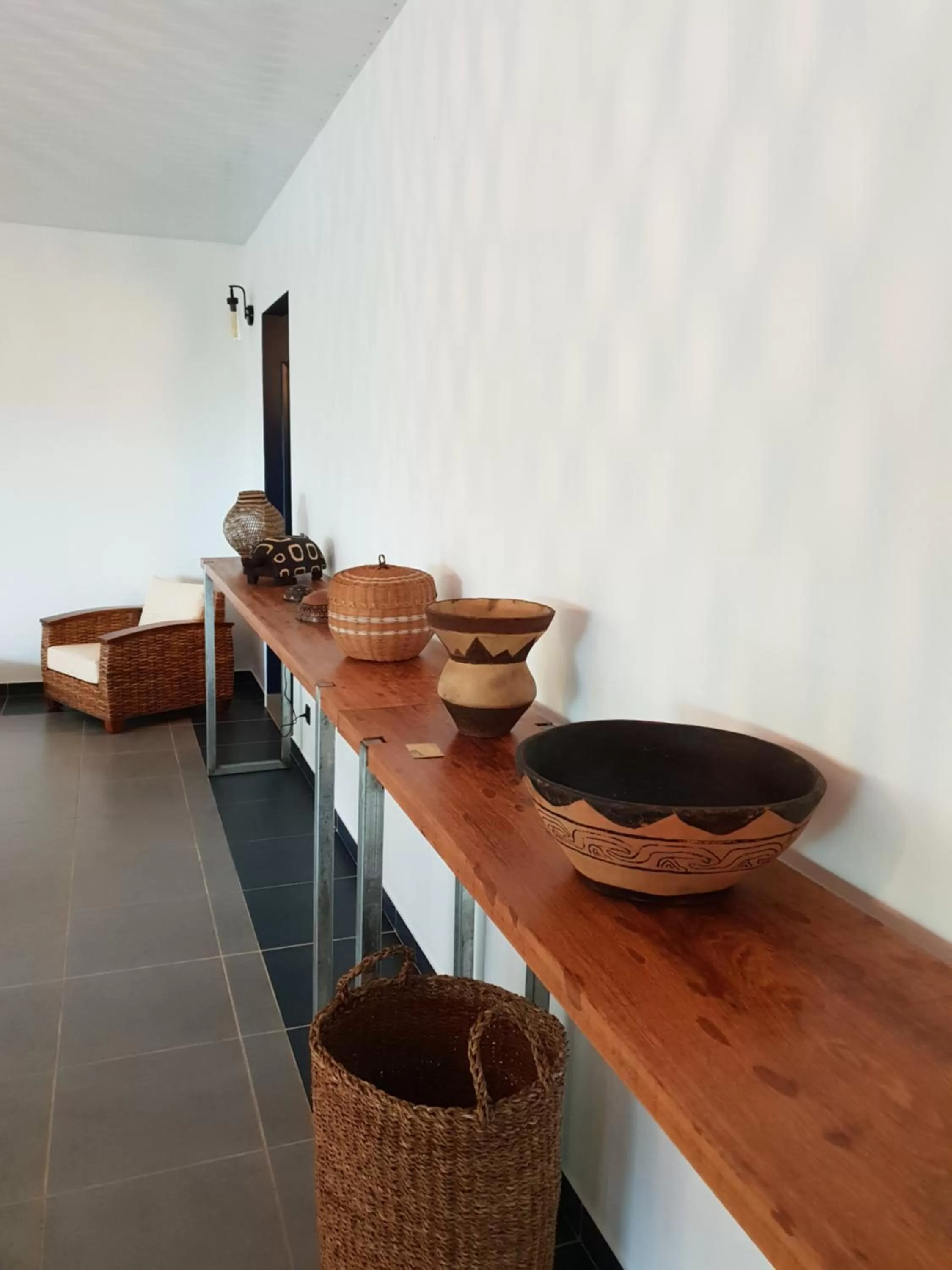 Decorative detail in Shikoa Sobole - Le Morpho et l'Ara