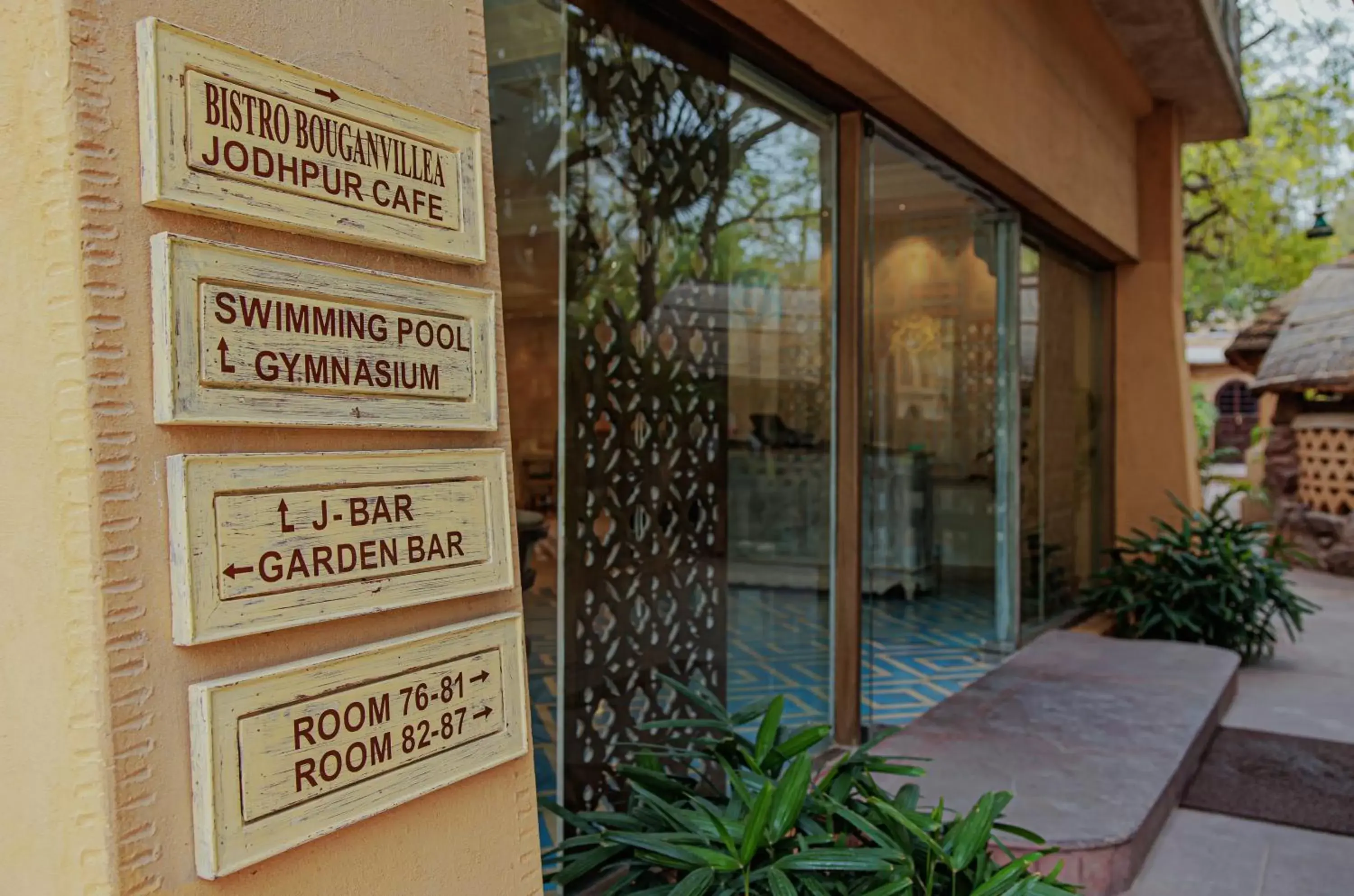 Restaurant/places to eat in Ajit Bhawan - A Palace Resort Restaurant/places to eat in Ajit Bhawan - A Palace Resort