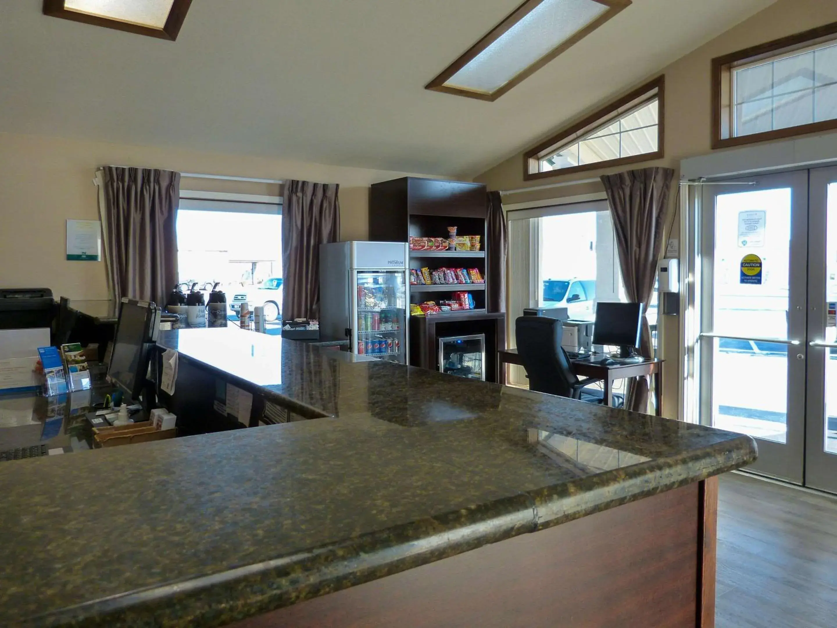 Lobby or reception in Rodeway Inn & Suites Ontario Lobby or reception in Rodeway Inn & Suites Ontario