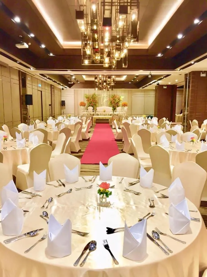 The Four Wings Hotel Bangkok