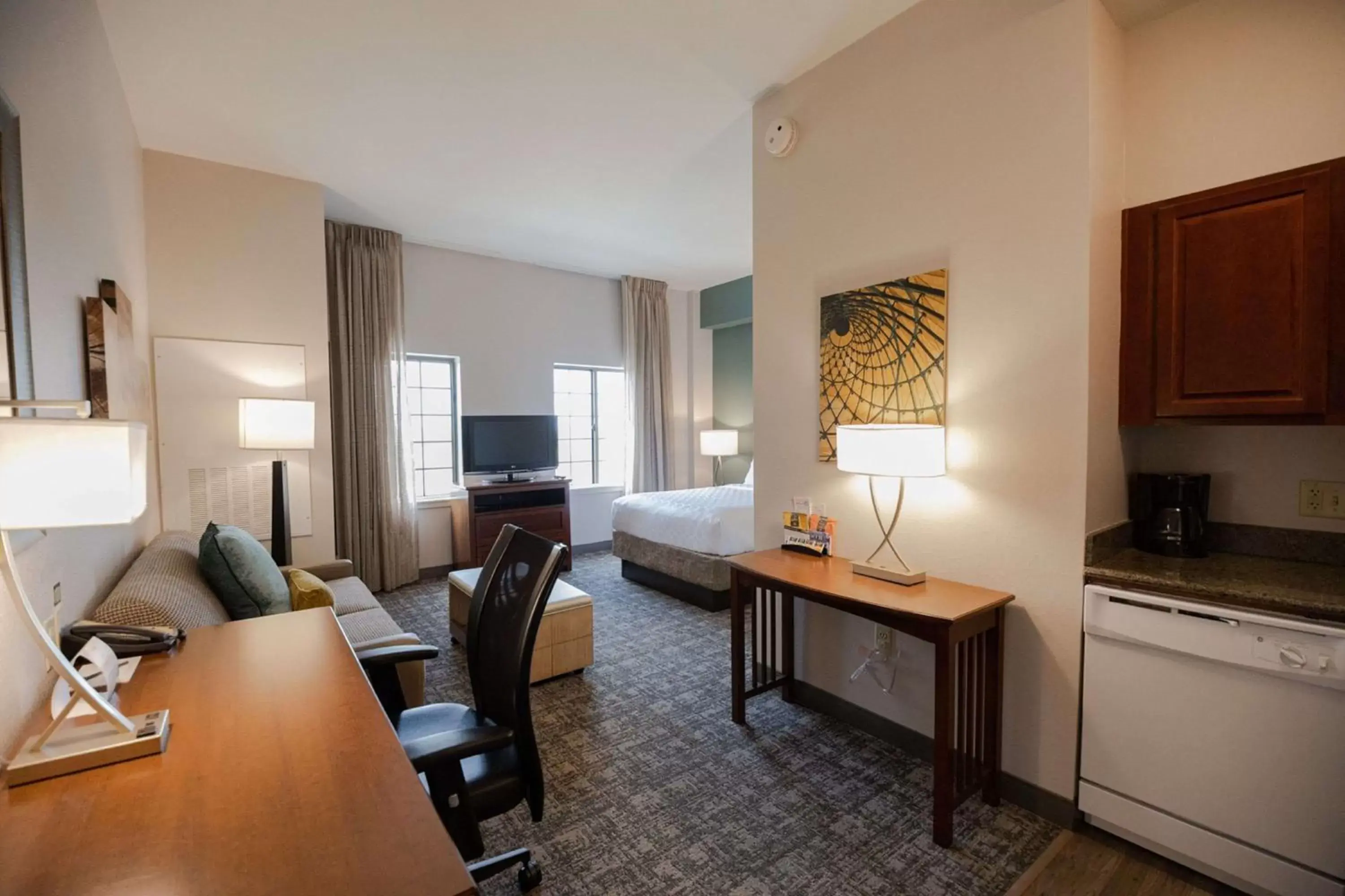 Bedroom, Seating Area in Sonesta ES Suites Baton Rouge University at Southgate