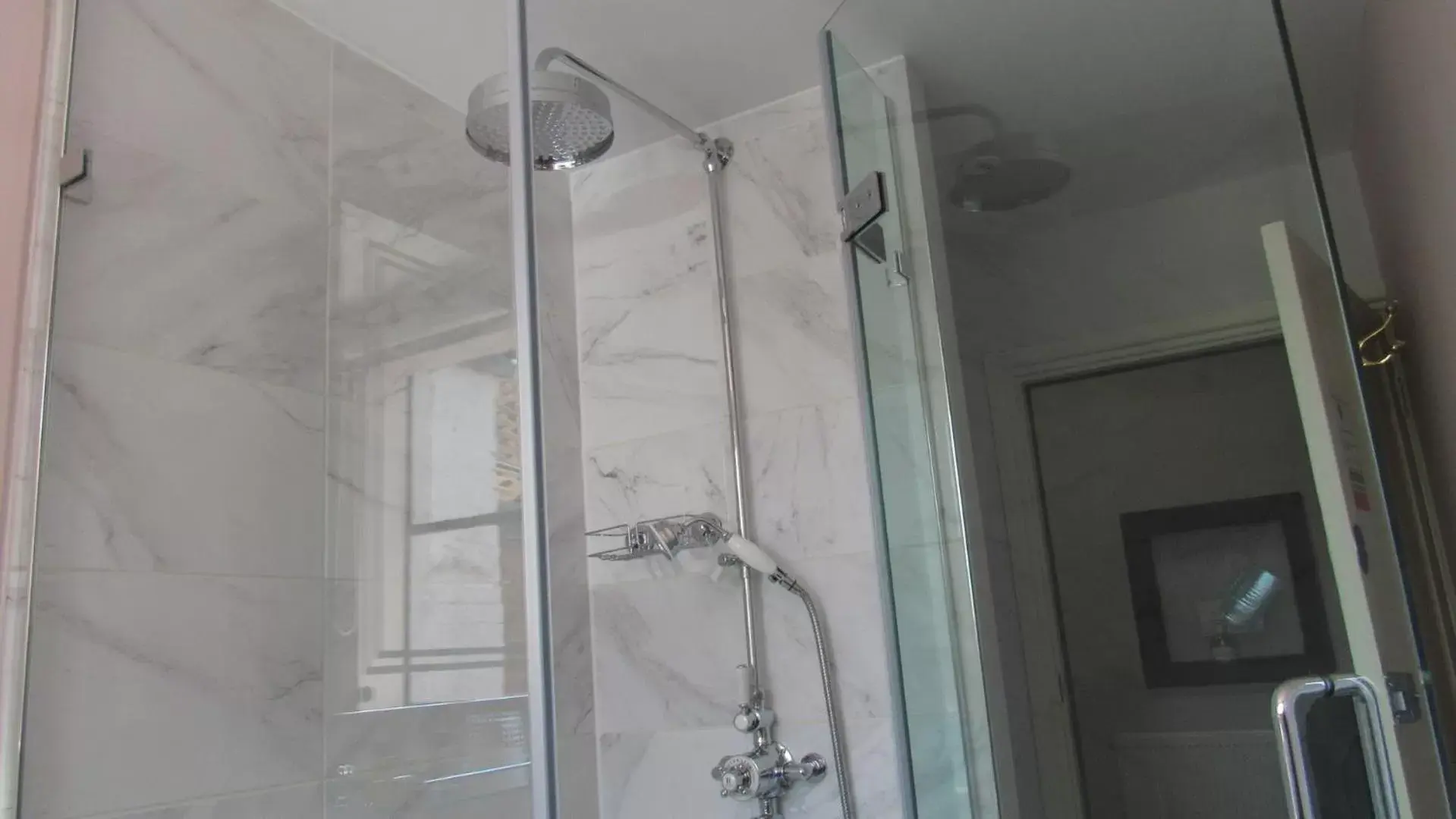 Shower, Bathroom in The Old Vicarage Hotel & Restaurant