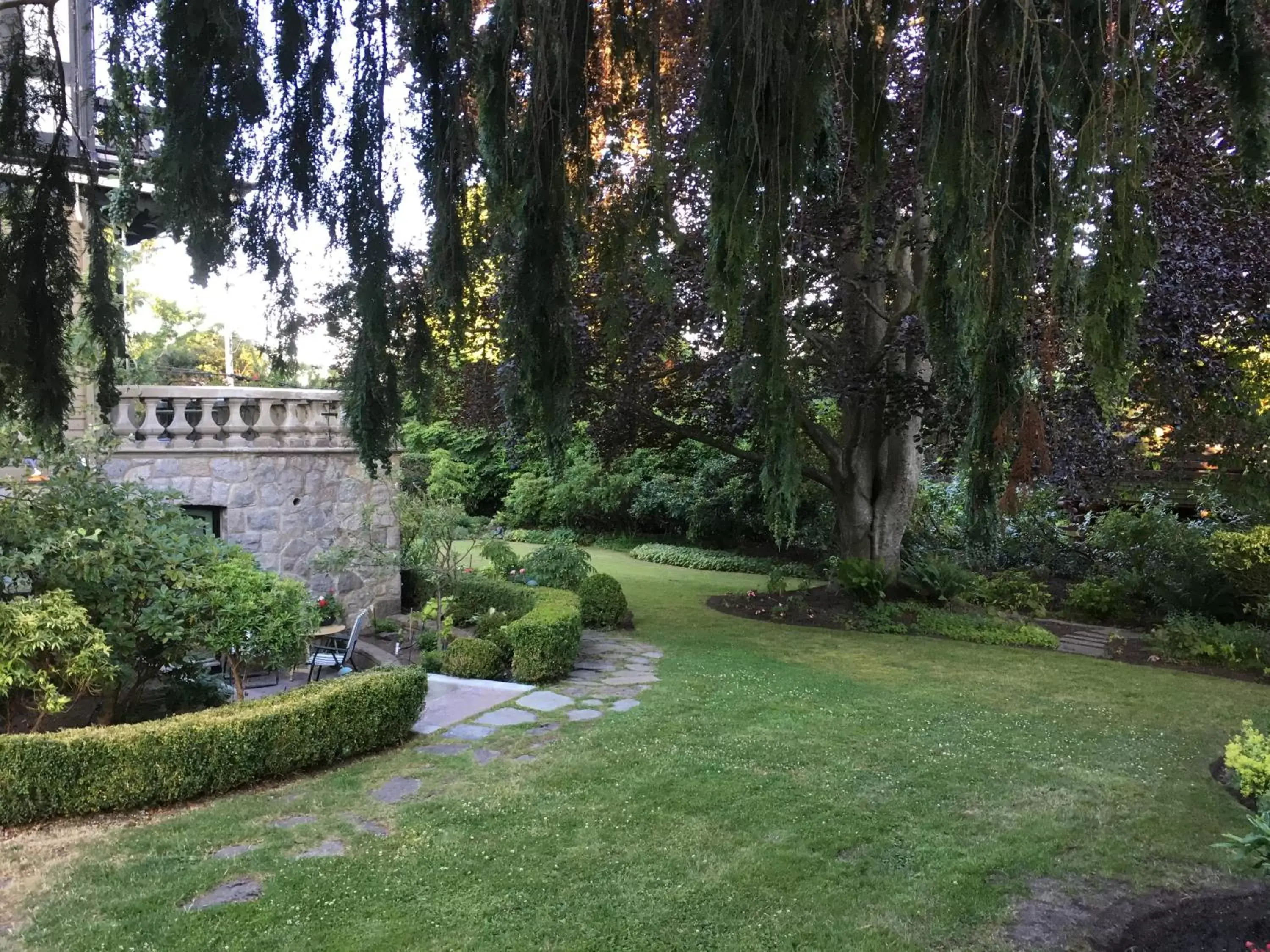 Garden in Prior Castle Inn