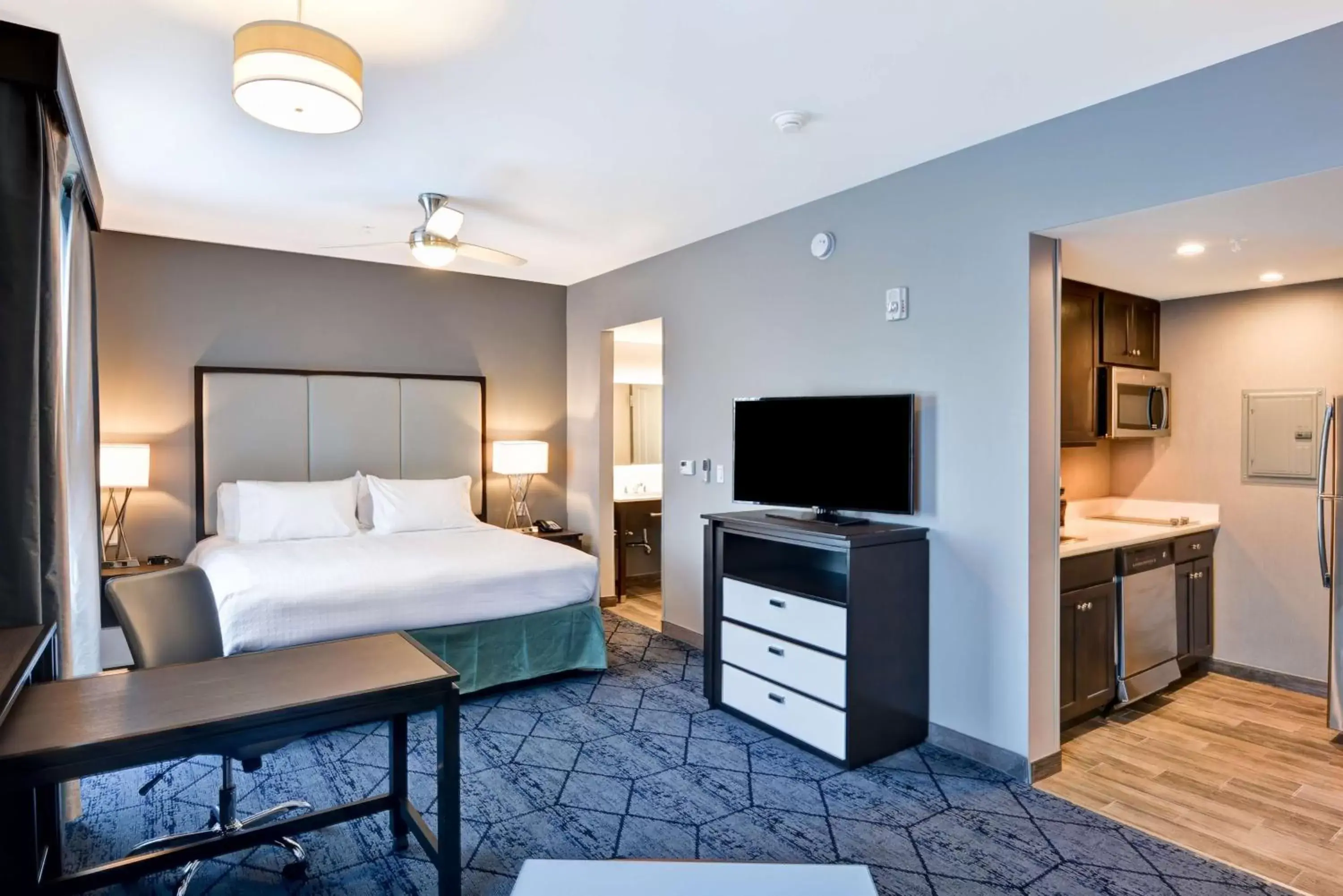 Bedroom in Homewood Suites By Hilton New Orleans West Bank Gretna