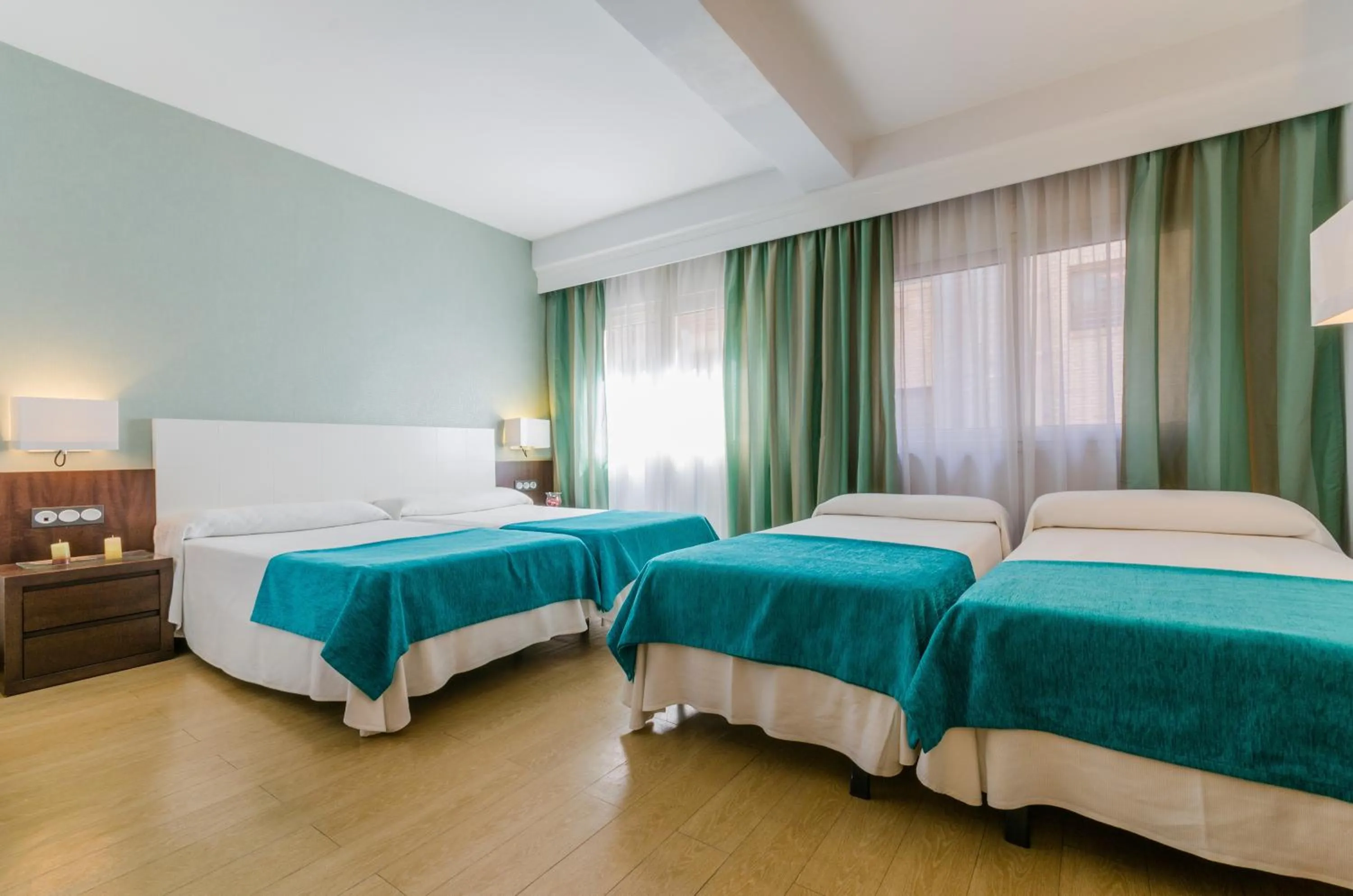 Bedroom, Bed in Don Juan