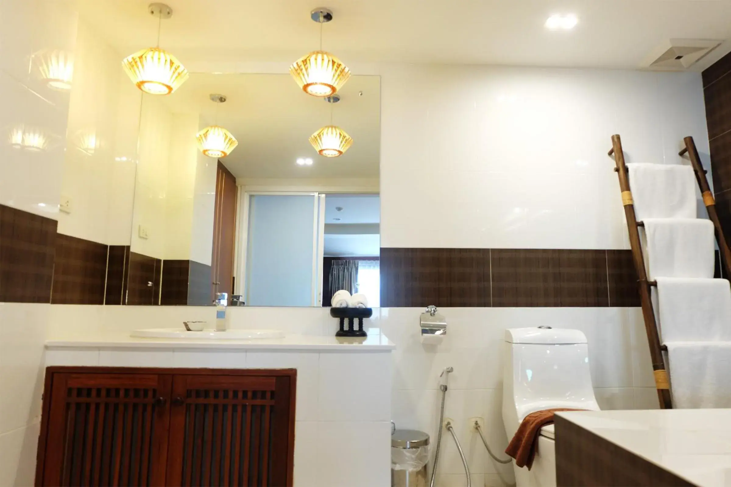 Bathroom, Kitchen/Kitchenette in Grand Hill Resort and Spa