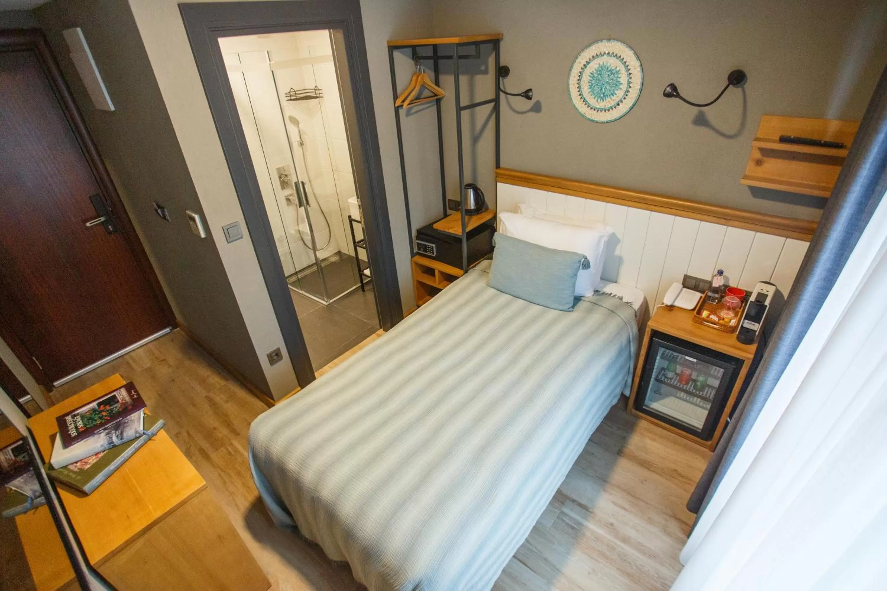 Bed in Istanbul Old City Colorful Houses Balat PETRION Hotel