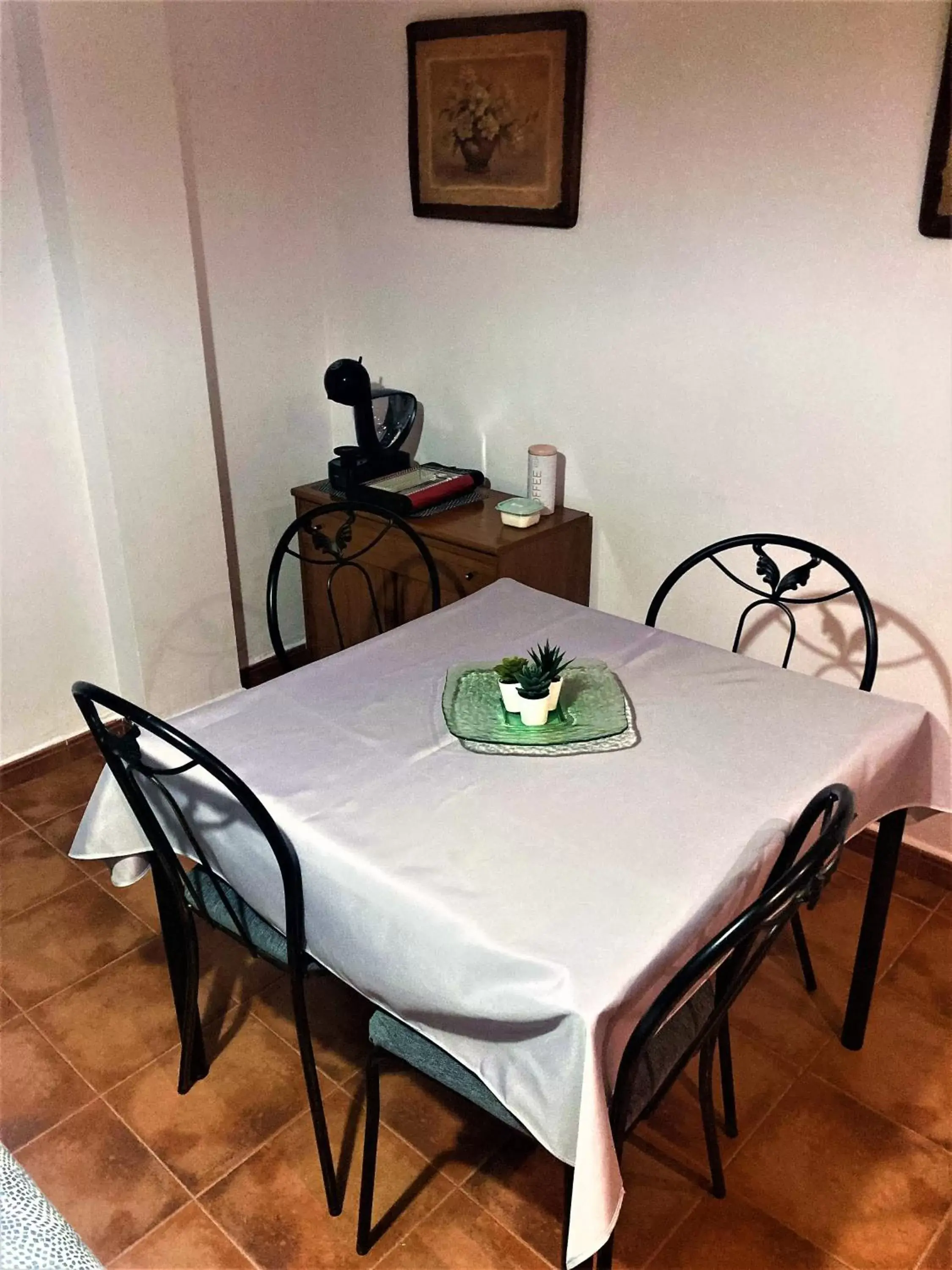 Dining Area in APARTAMENTOS CASERIA DE COMARES