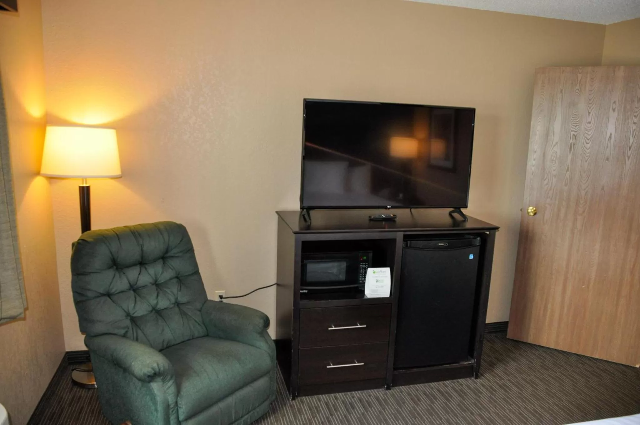TV and multimedia in AmericInn by Wyndham Clear Lake