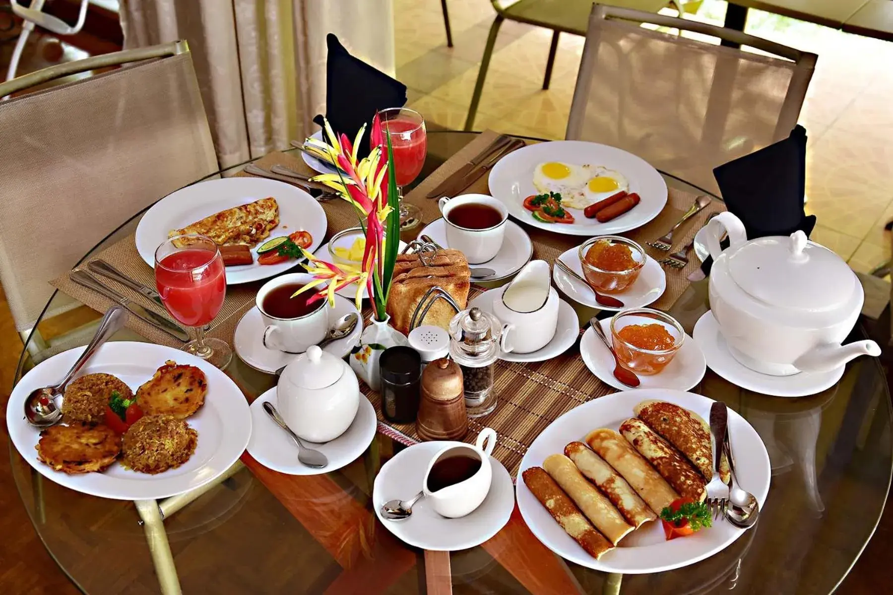 Food and drinks, Breakfast in Colombo Villa at Cambridge Place