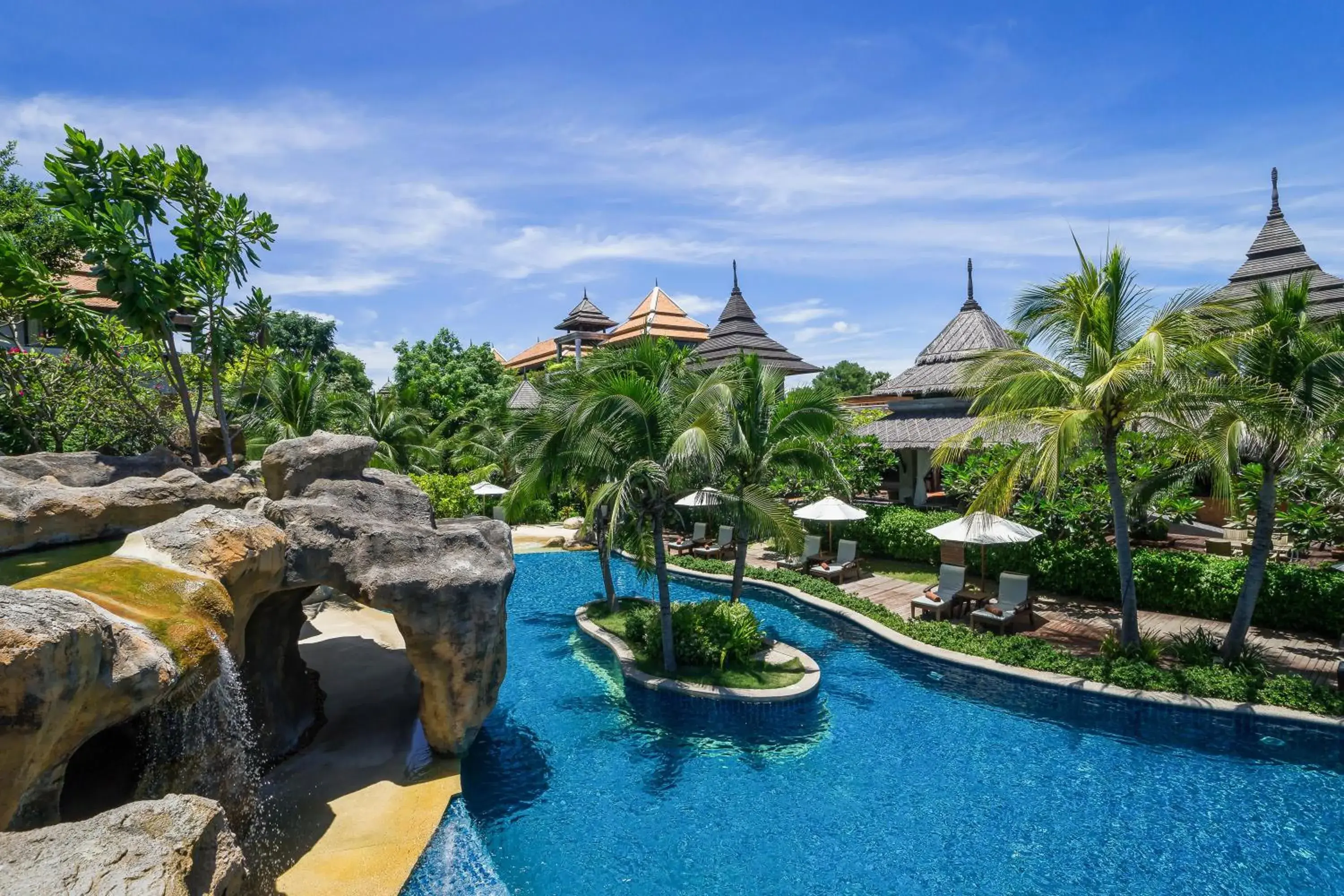 Swimming pool in Royal Muang Samui Villas - SHA Extra Plus Swimming pool in Royal Muang Samui Villas - SHA Extra Plus