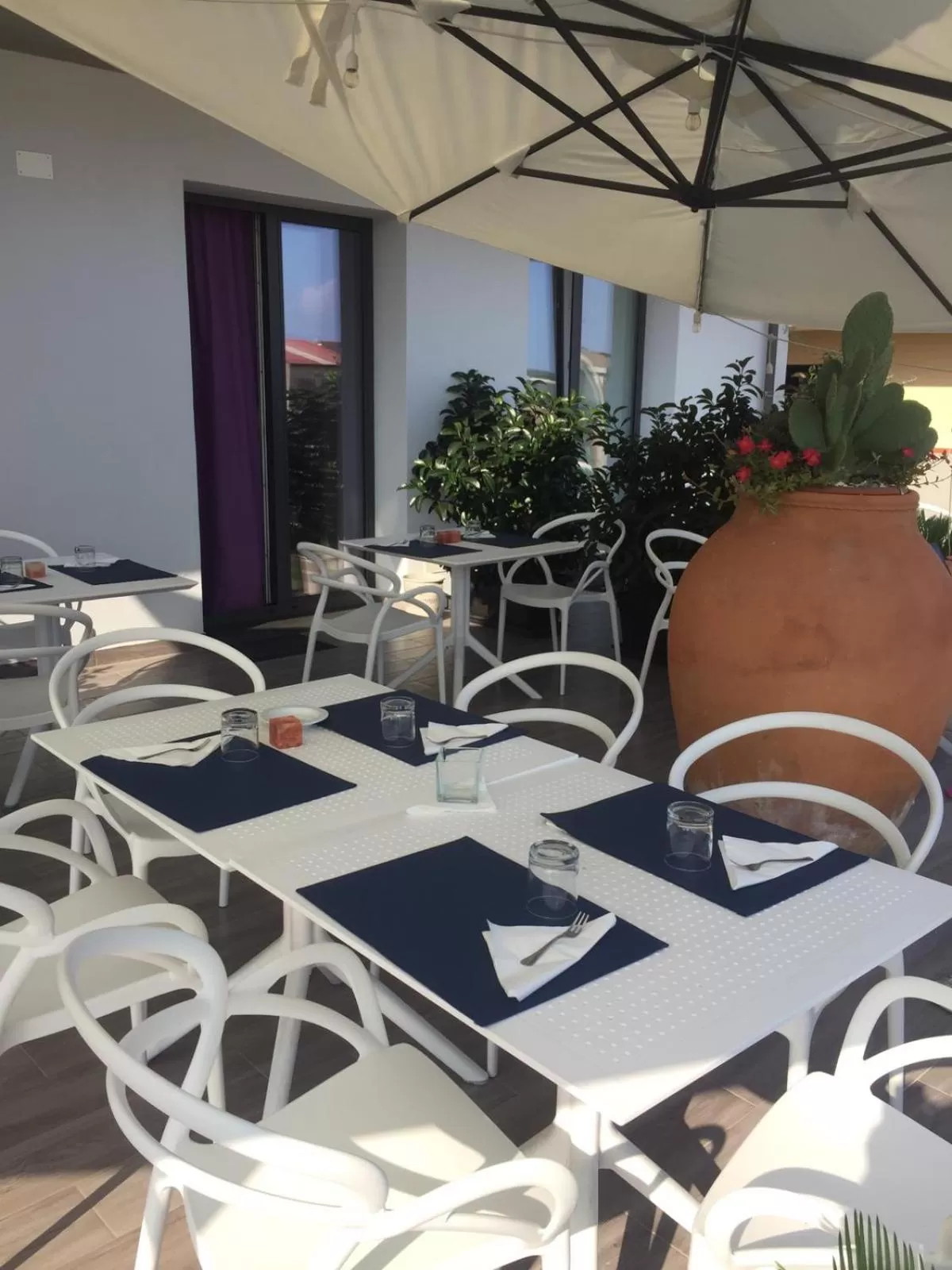 Restaurant/Places to Eat in B&B Maria