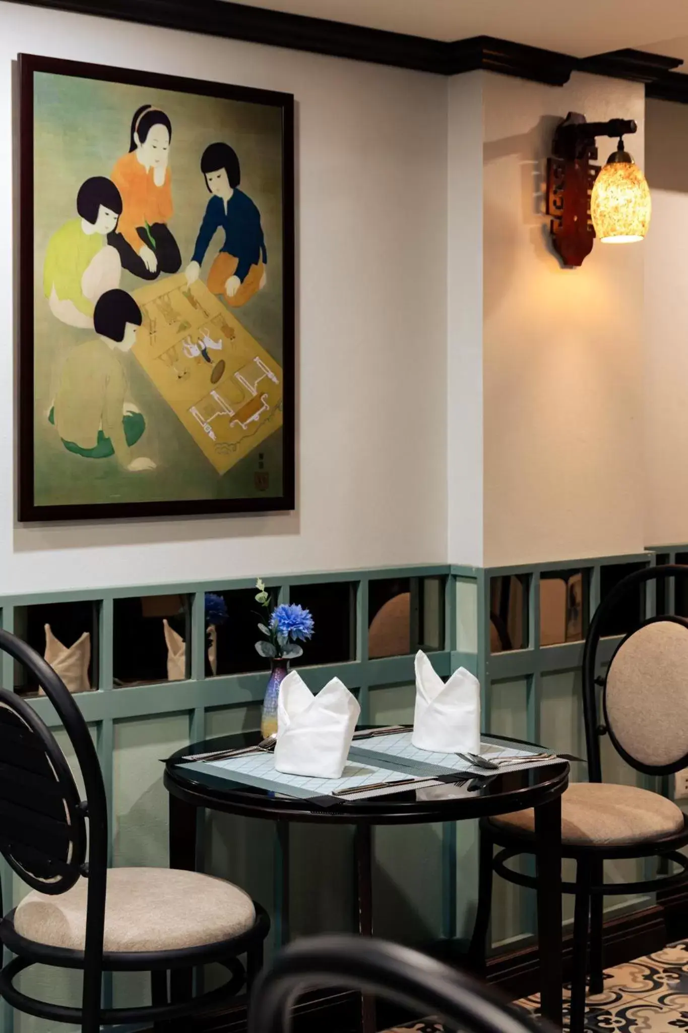 Restaurant/Places to Eat in Lotusama Hanoi Hotel