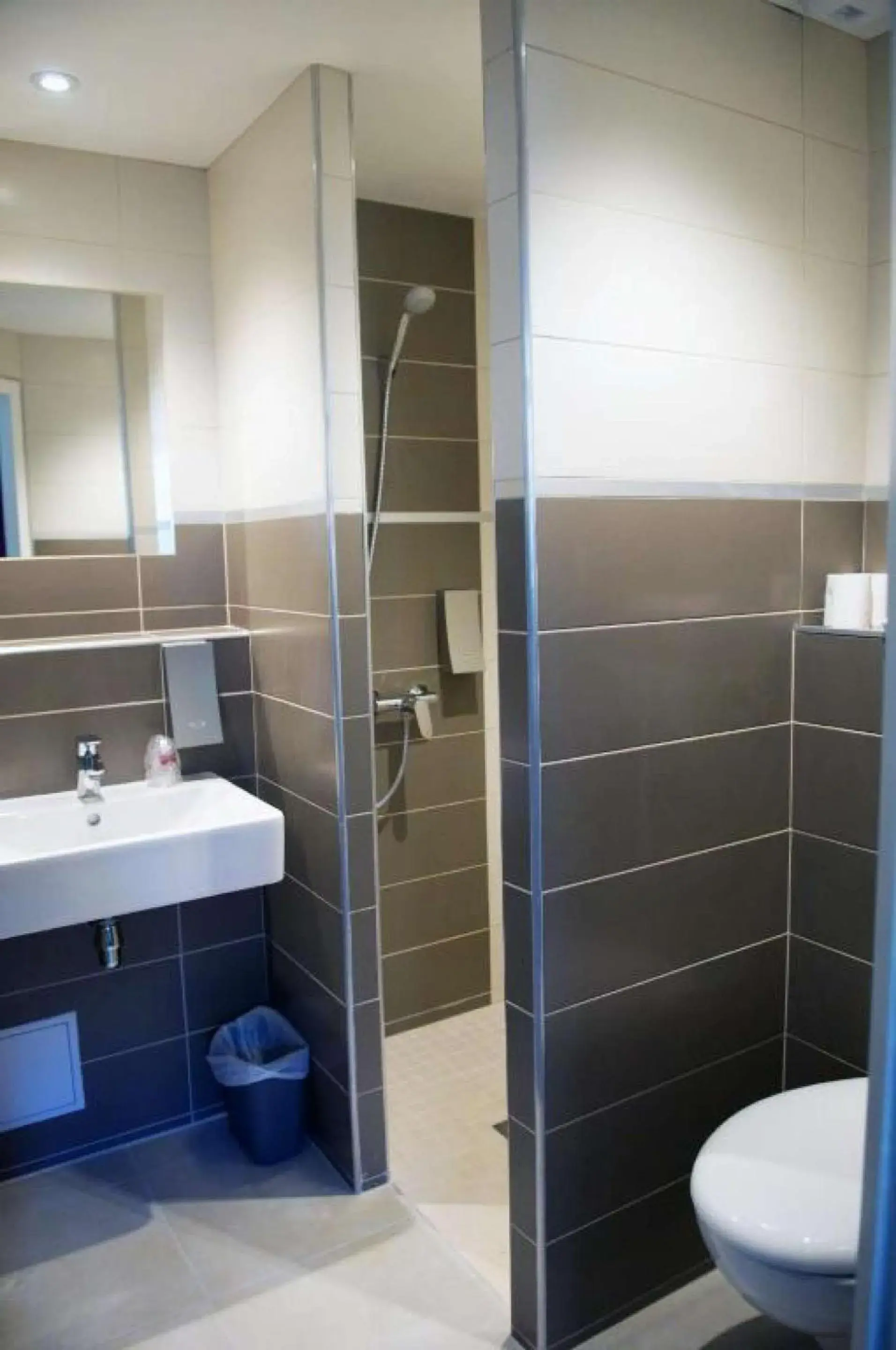 Bedroom, Bathroom in Best Hotel Euromedecine