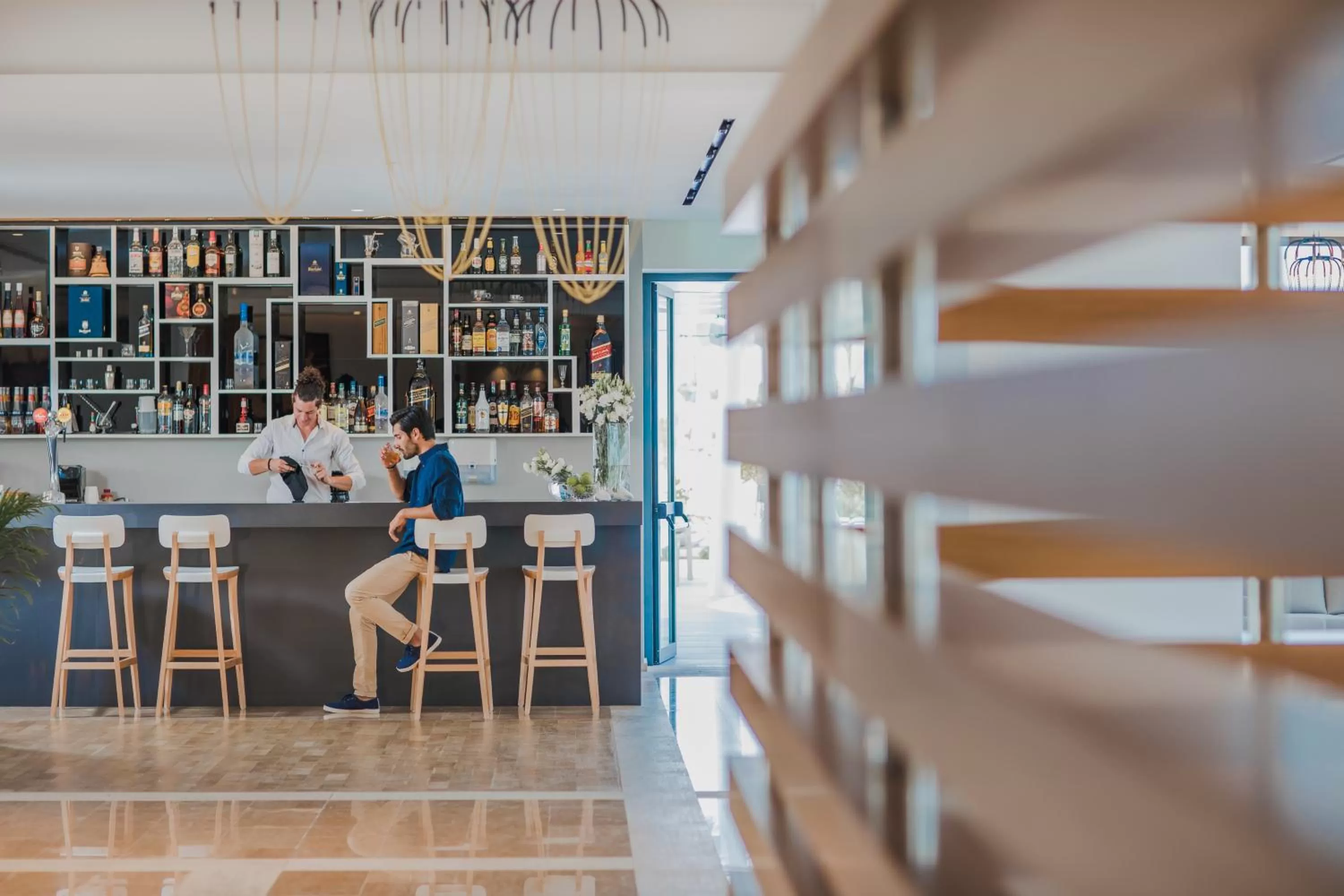 Lounge or bar in Lebay Beach Hotel