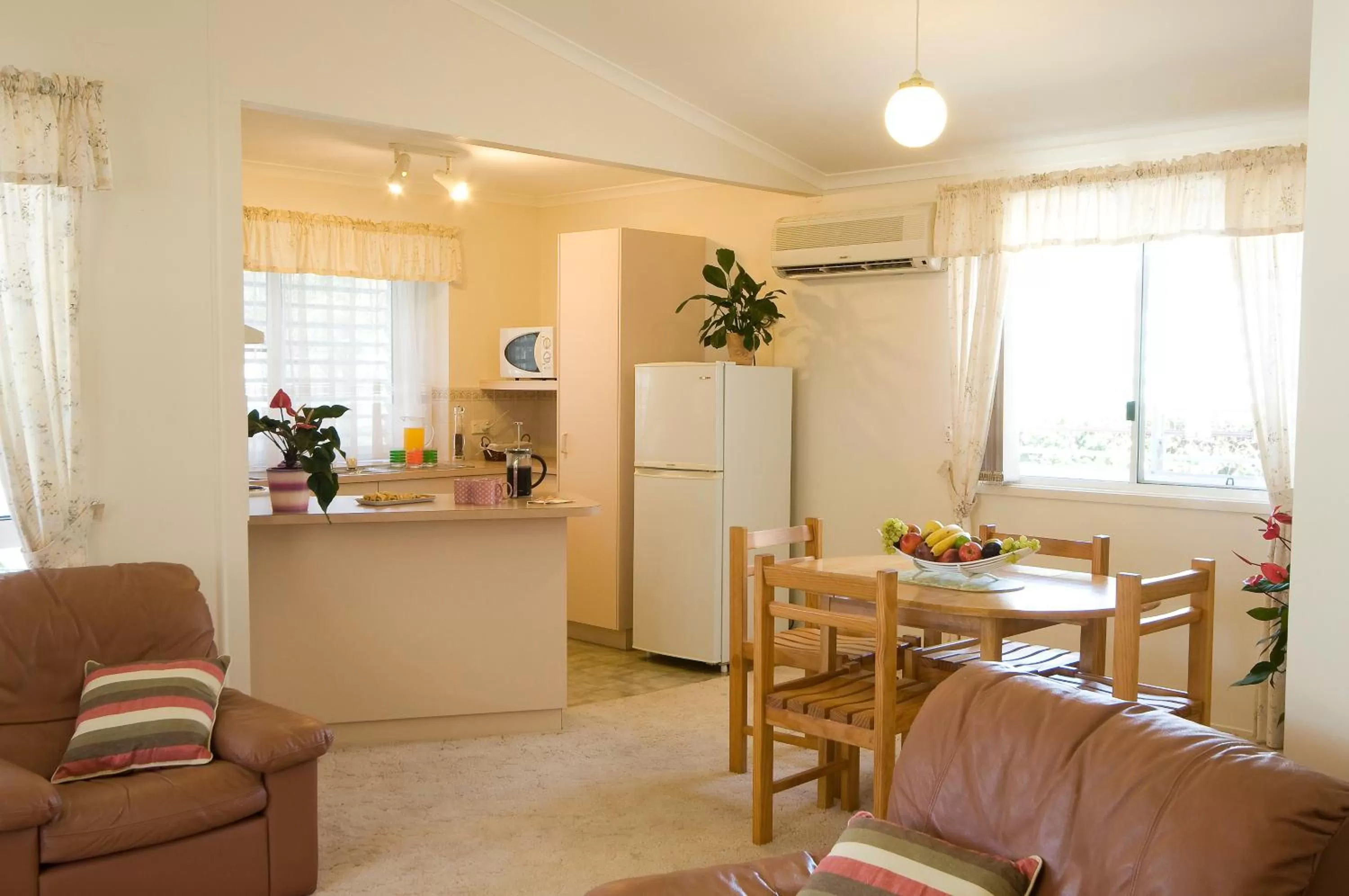 Kitchen or kitchenette in Glen Villa Resort