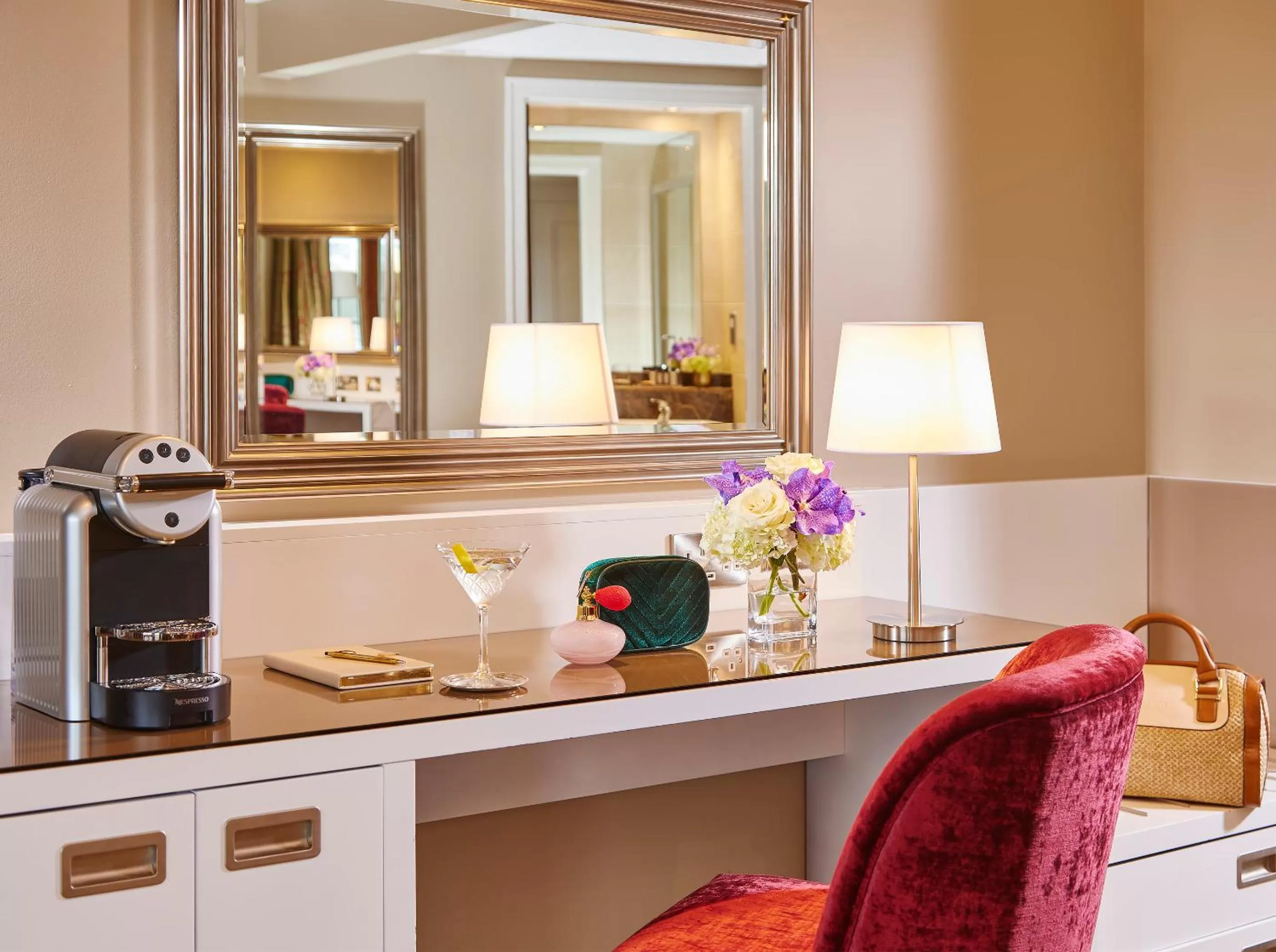 Coffee/tea facilities in The Rose Hotel