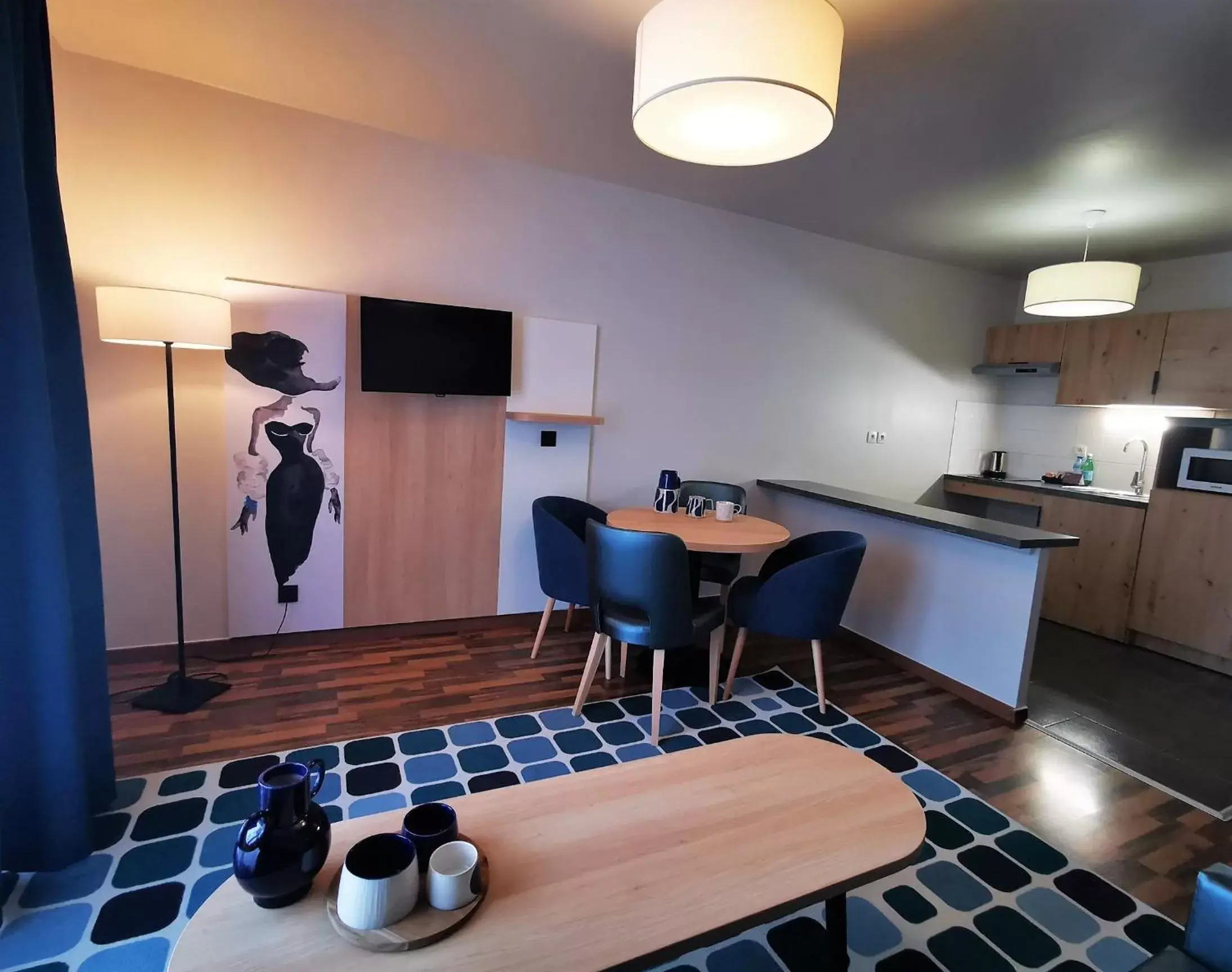 TV and multimedia, Dining Area in Residhome Asnieres