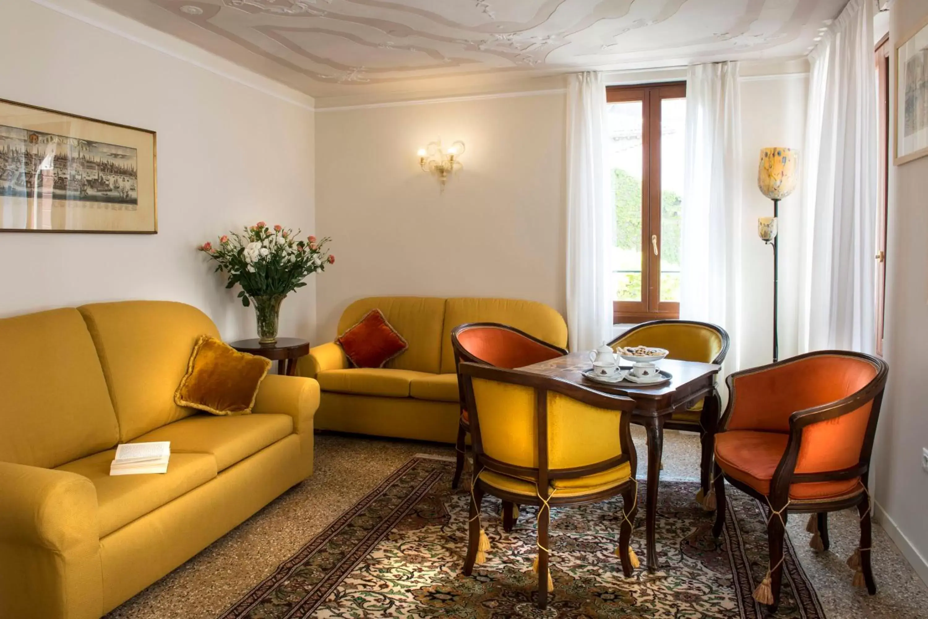 Lounge or bar, Seating Area in Hotel Agli Alboretti