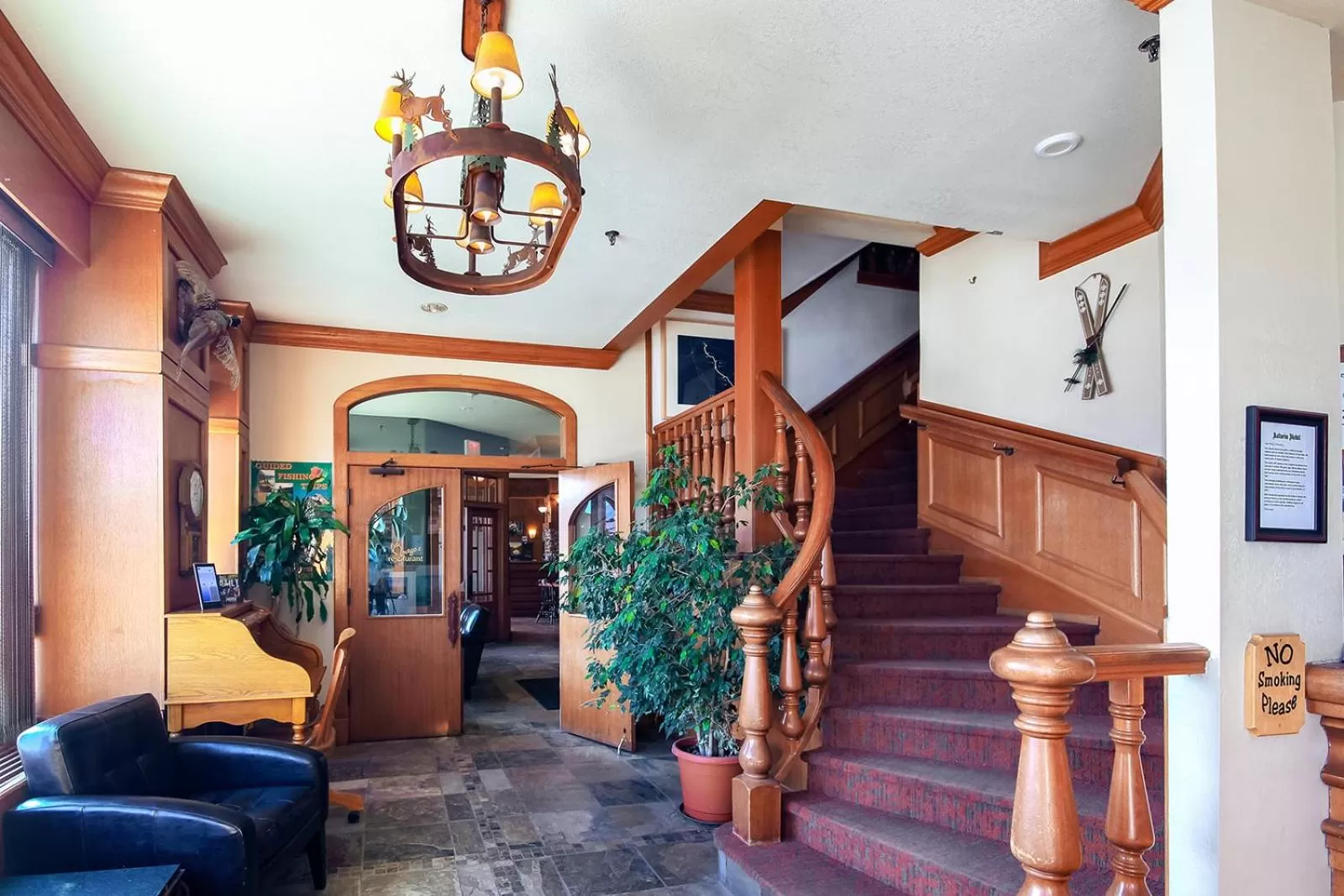 Living room in Astoria Hotel