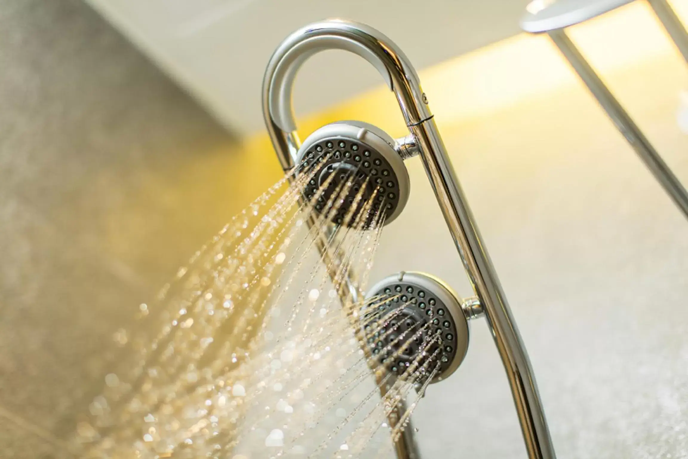 Shower, Bathroom in Hotel Stage