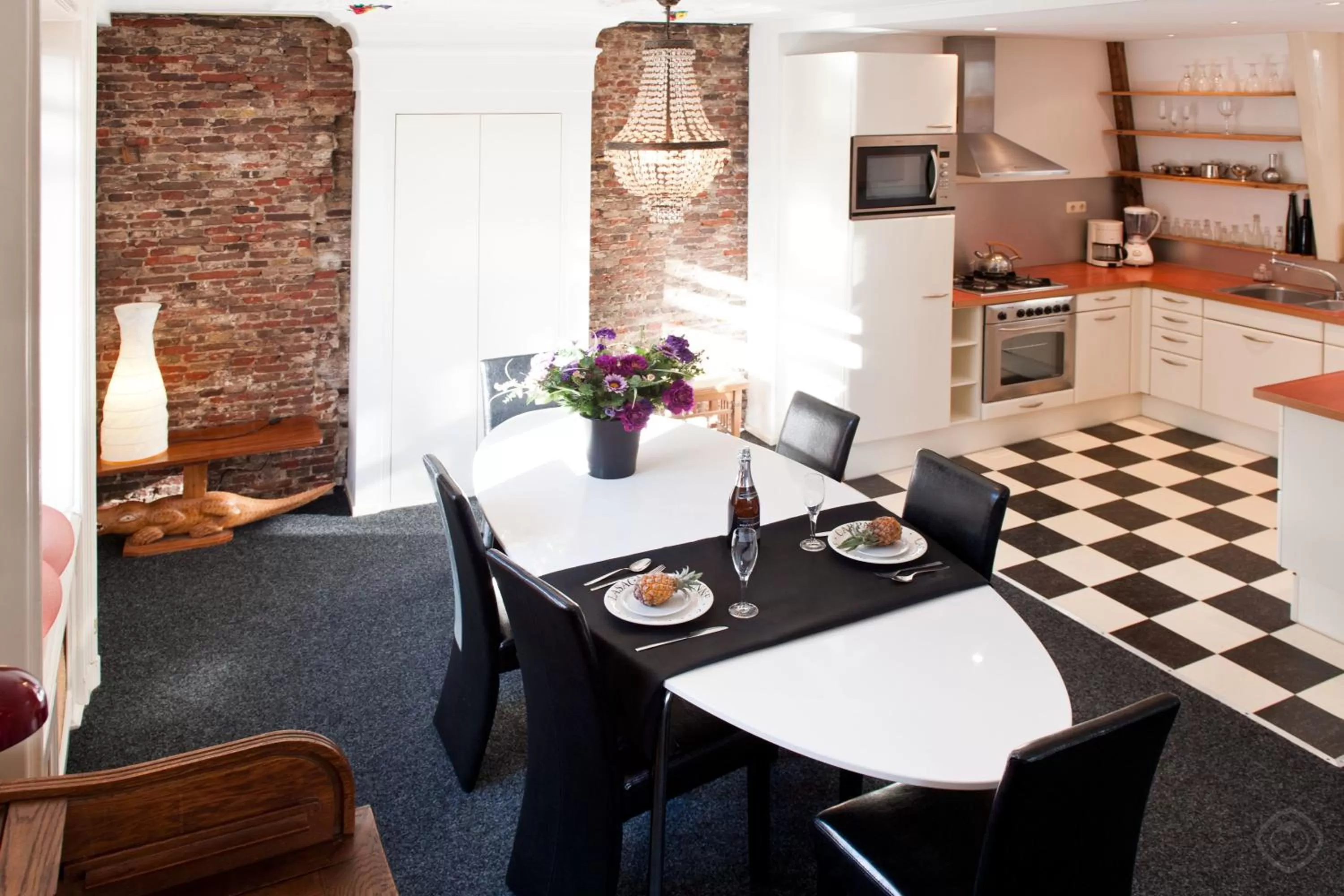 Dining Area in Canal Holiday Apartment